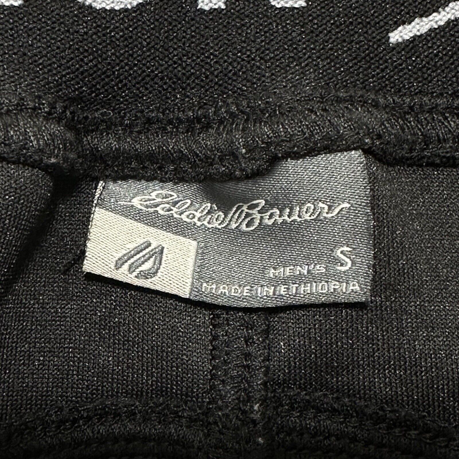Eddie Bauer Eddie Bauer Small Freedry Dark Gray Athletic Shorts 8 Inseam Size US 30 / EU 46 - 4 Thumbnail