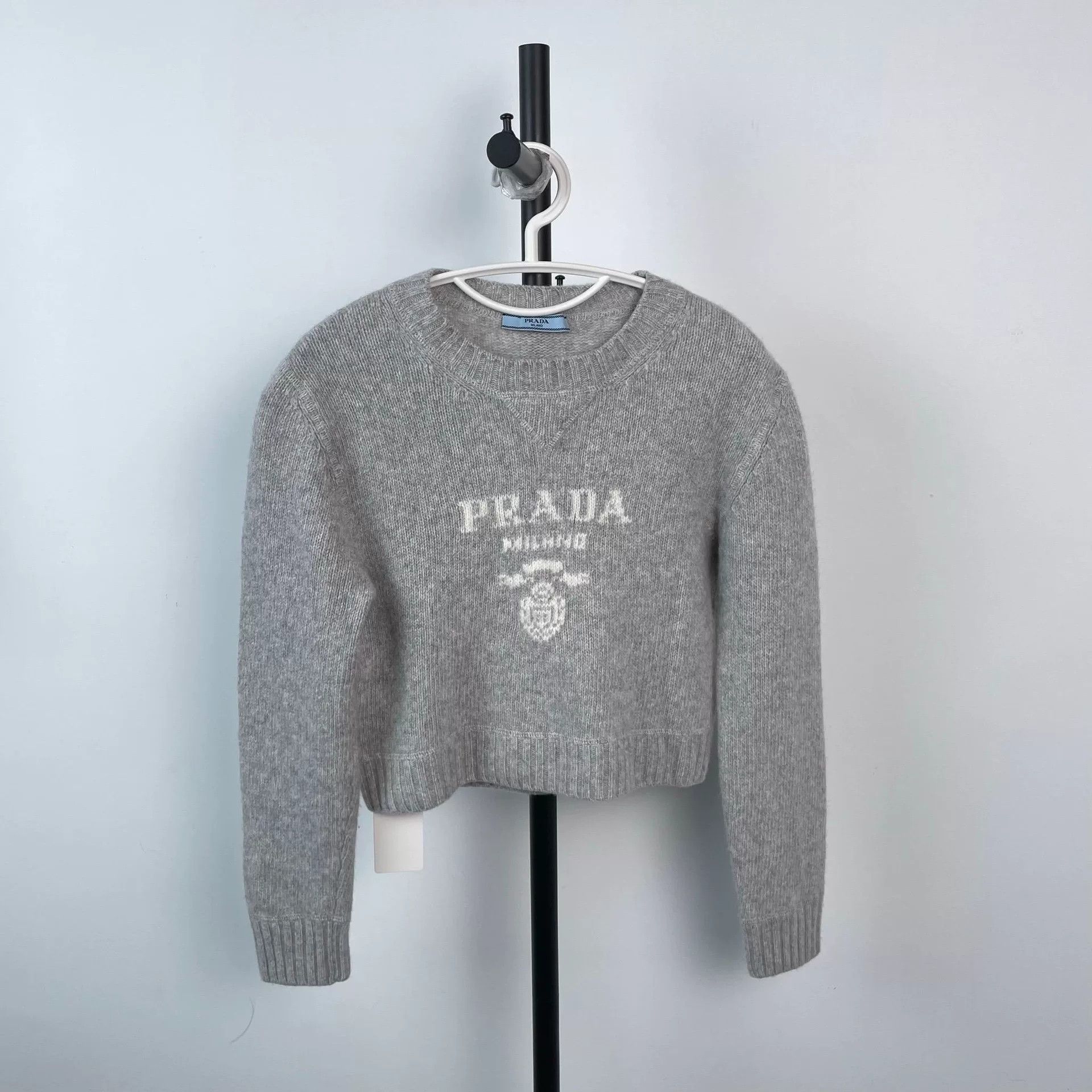 Prada Prada Wool Cashmere Sweater Size 42 Size M / US 6-8 / IT 42-44 - 1 Thumbnail