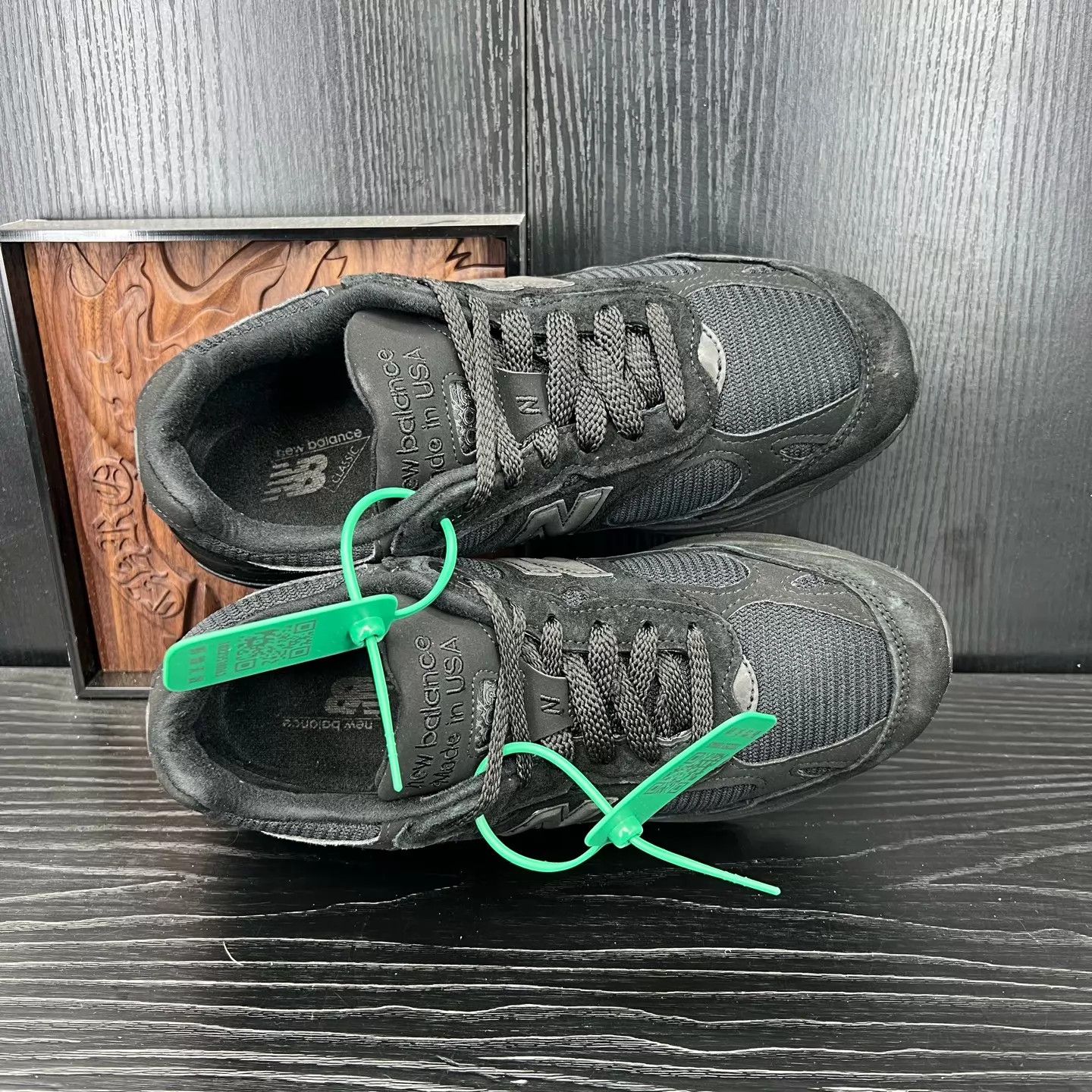 New Balance New Balance 993 US 41.5 Black Mint Size US 8.5 / EU 41-42 - 6 Thumbnail