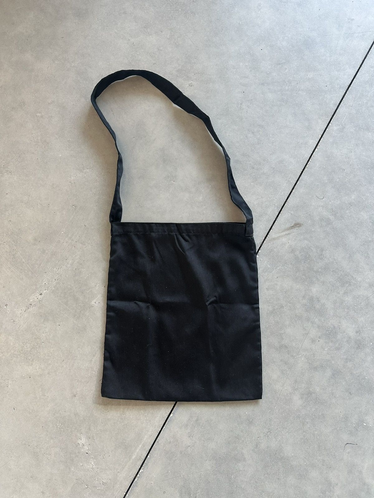 Supreme Supreme Box Logo Shoulder Bag Black Size ONE SIZE - 2 Thumbnail