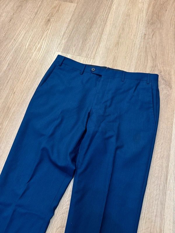 Corneliani Corneliani Italy Academy Suit Virgin Wool 48 like new Size 48R - 16 Thumbnail