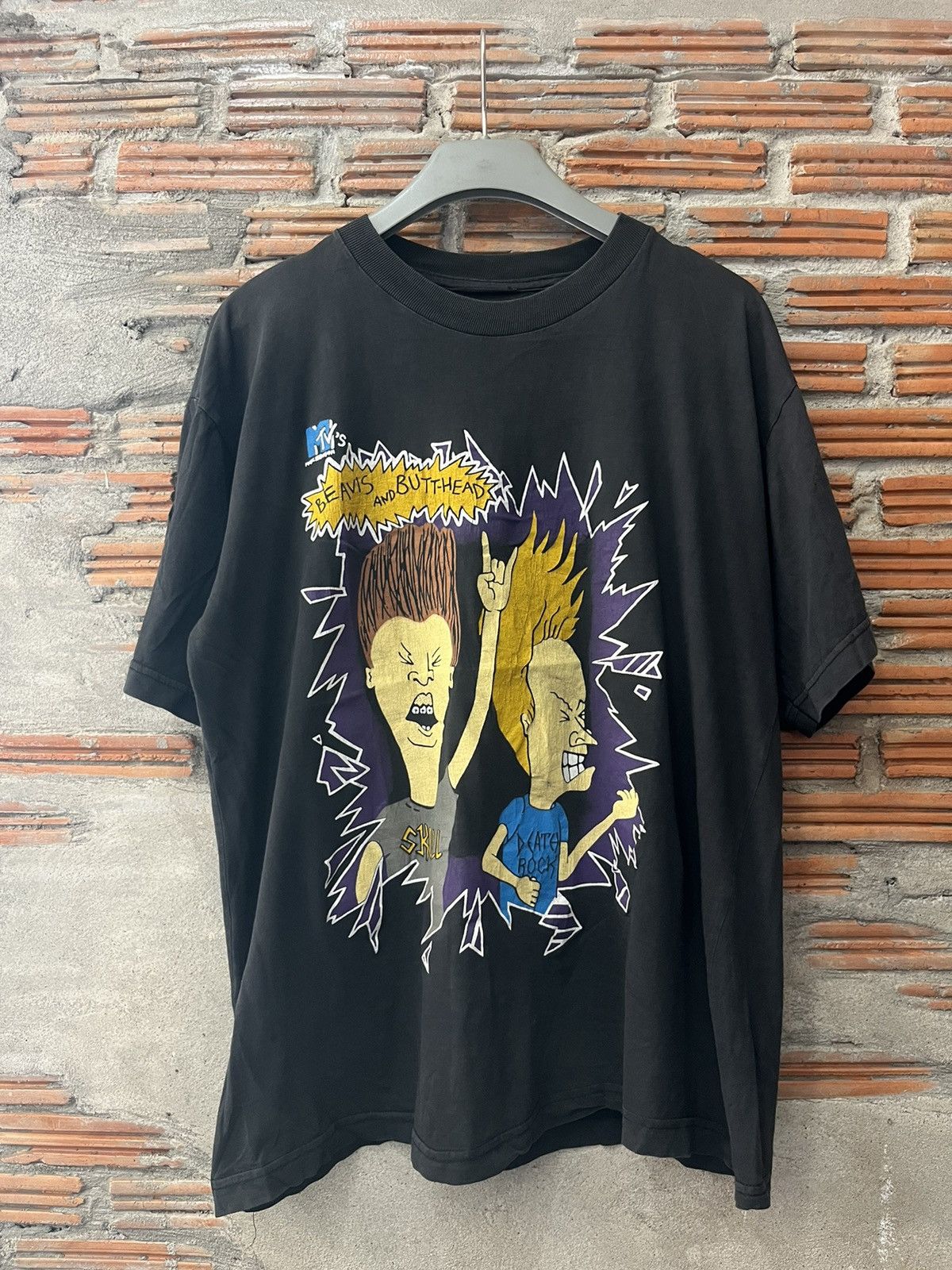 Arts & Science Vintage Mtv BEAVIS And BUTT-HEAD Rocker 90’s Tshirt Size US XL / EU 56 / 4 - 2 Thumbnail