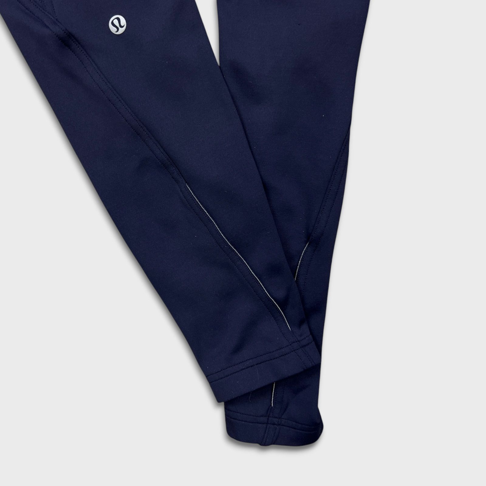 Lululemon Lululemon Speed Tight Mid Rise Athletic Running Yoga Legging Size 28" / US 6 / IT 42 - 7 Thumbnail