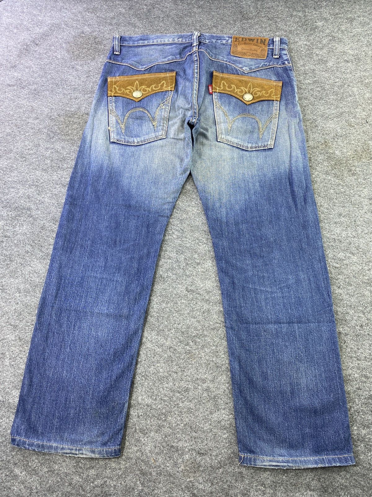 Edwin Edwin Exclusive Vintage Distress Blue Wash Denim - J867 Size US 38 / EU 54 - 4 Thumbnail