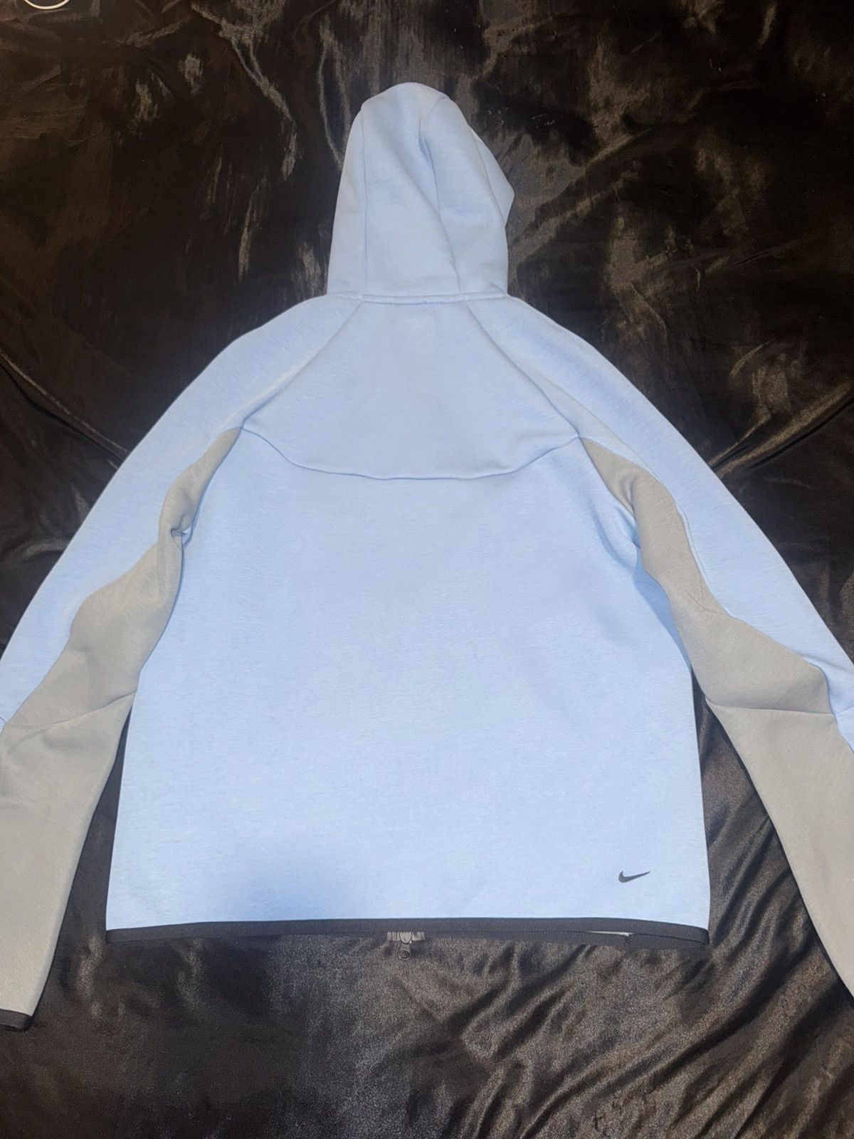 Nike Nike tech light blue jacket and pants Size US M / EU 48-50 / 2 - 3 Thumbnail