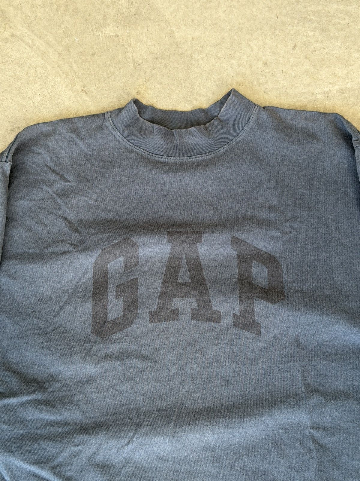 Balenciaga × Gap × Yeezy Yeezy dove L/S tee Size US M / EU 48-50 / 2 - 2 Thumbnail
