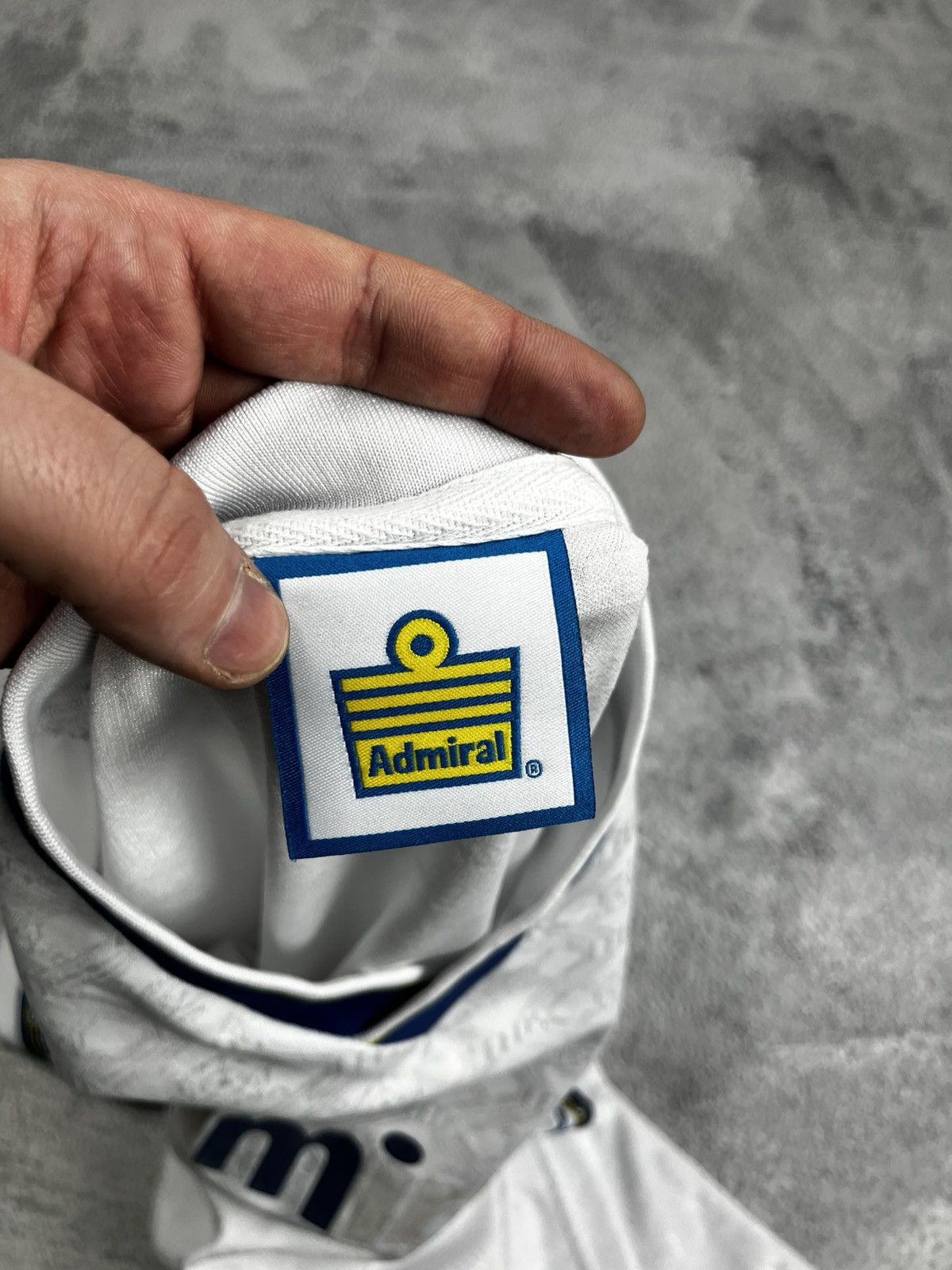 Vintage ADMIRAL LEEDS UNITED VINTAGE BLOKECORE SCORE DRAW JERSEY Size US L / EU 52-54 / 3 - 12 Thumbnail
