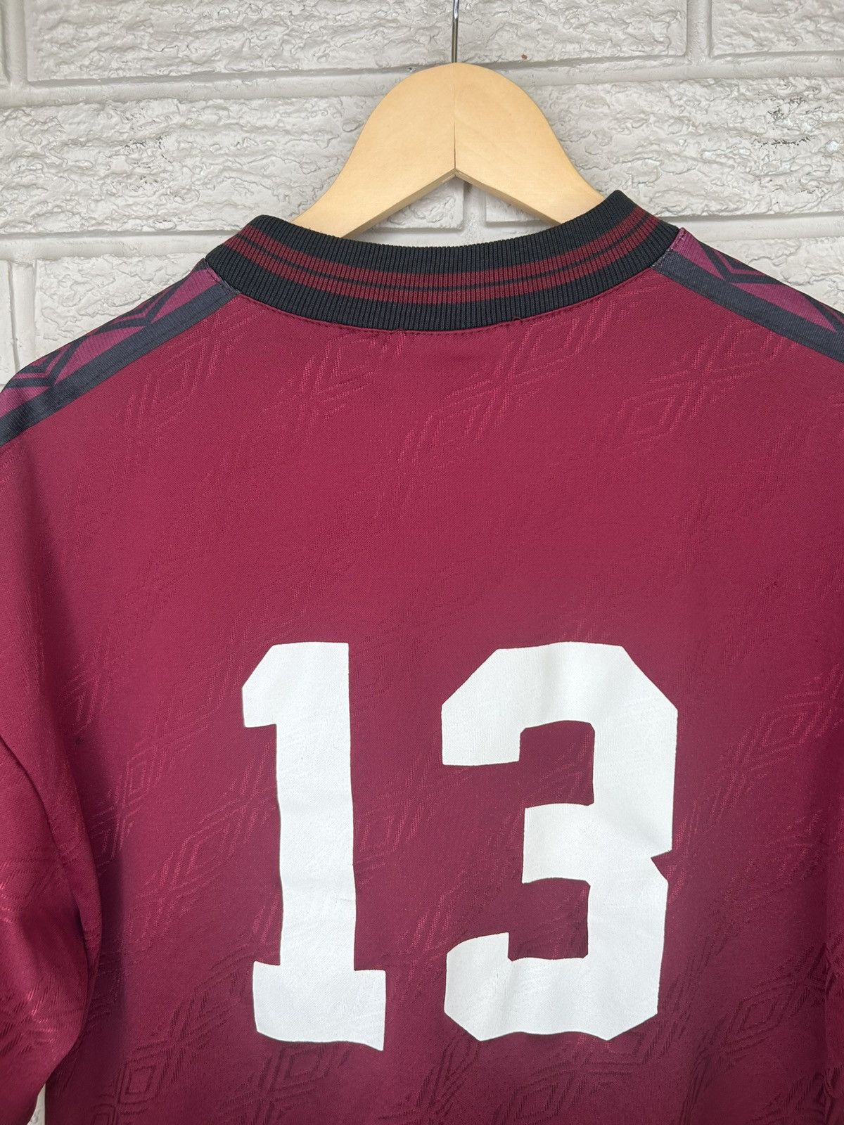 Umbro Vintage 90s Umbro Burgundy AOP Logo Jersey Size US M / EU 48-50 / 2 - 9 Thumbnail