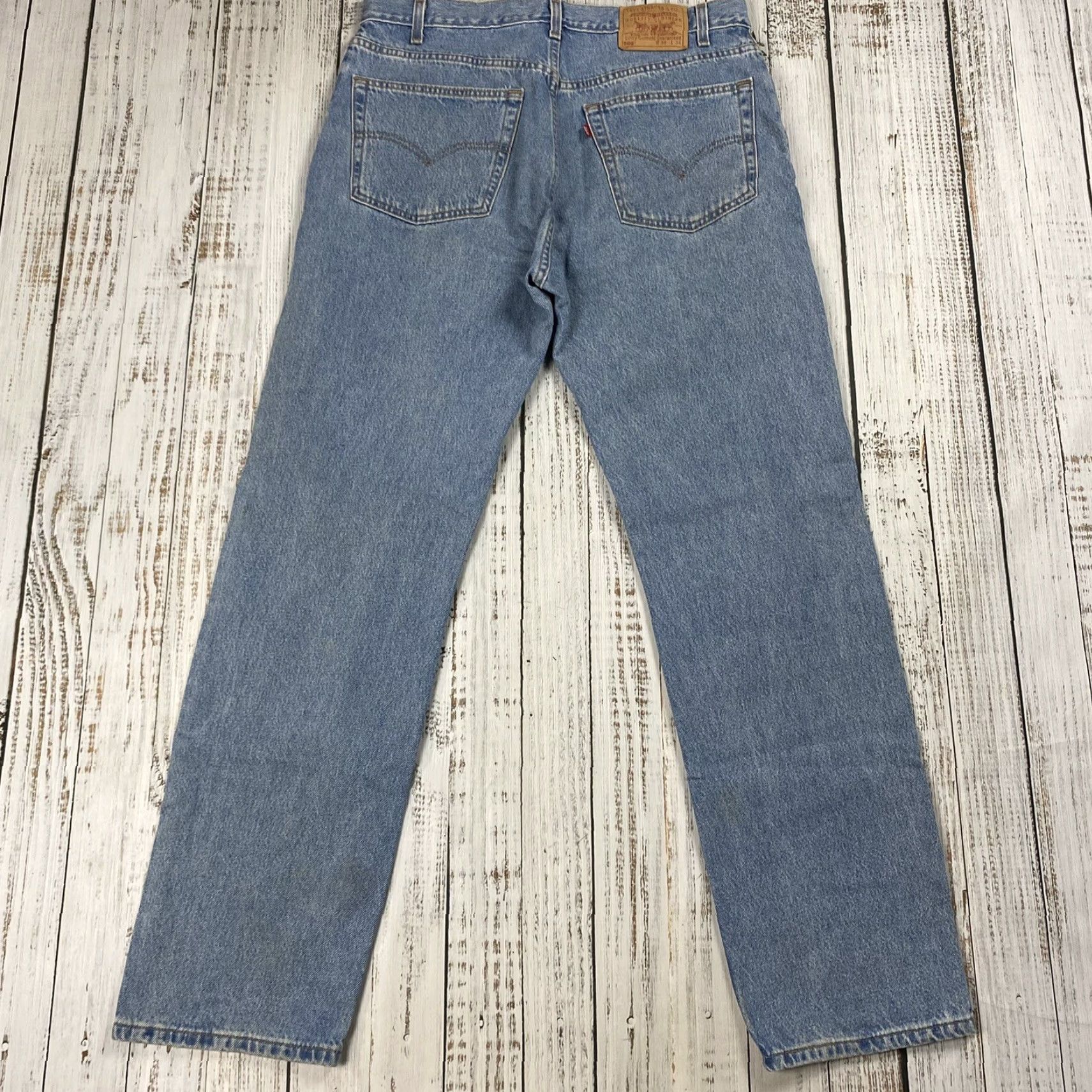 Levi's VINTAGE Levi's 505 Jeans - Regular Fit Straight Leg - Blue Denim - Men's USA Size 38x34 - Light Wash - Belt Loops - 5-Pocket Design - Zipper Closure Size US 38 / EU 54 - 7 Thumbnail