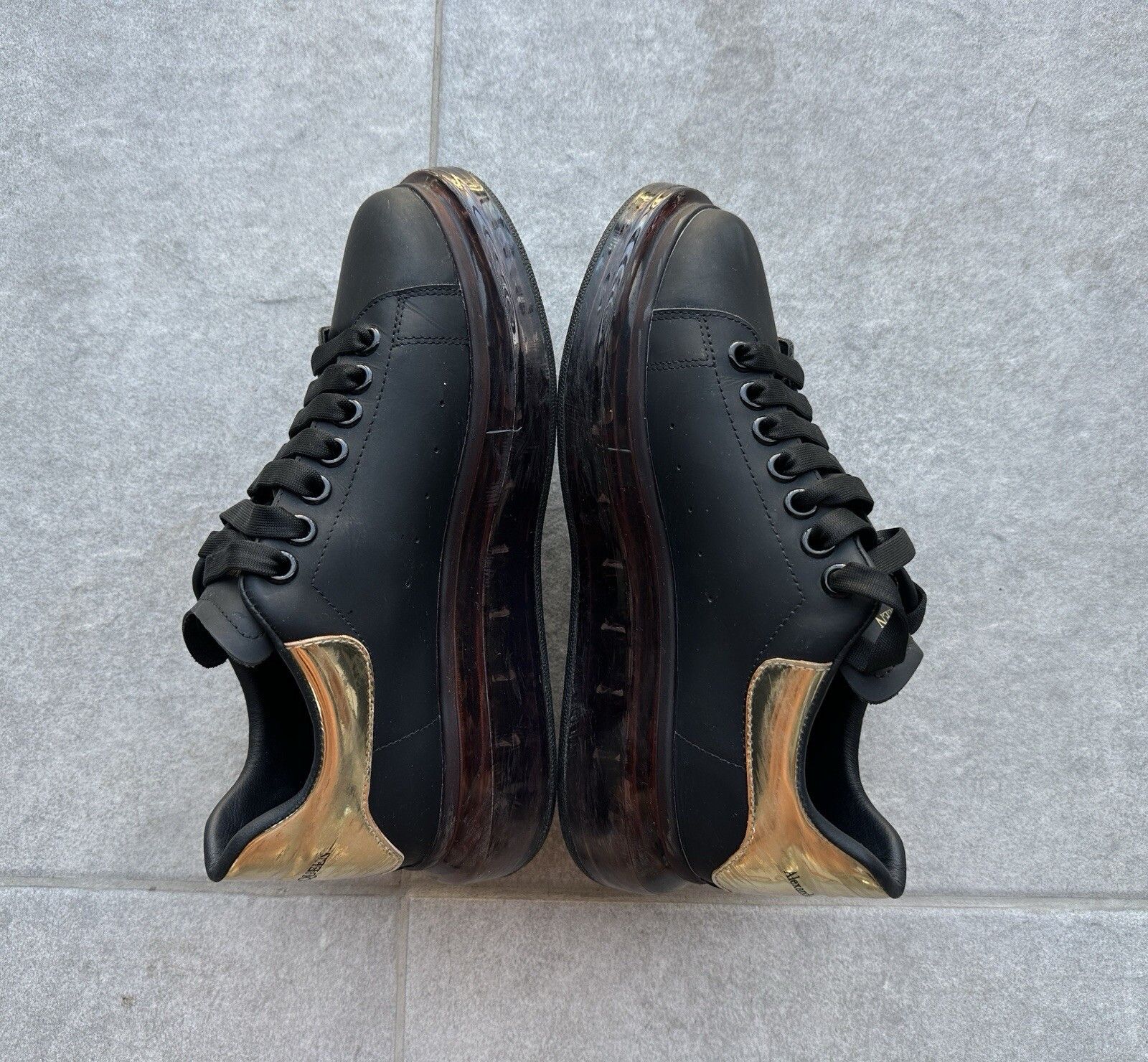 Alexander McQueen Alexander McQueen Oversized Classic Womens Sneakers Shoes Size US 9 / IT 39 - 5 Thumbnail