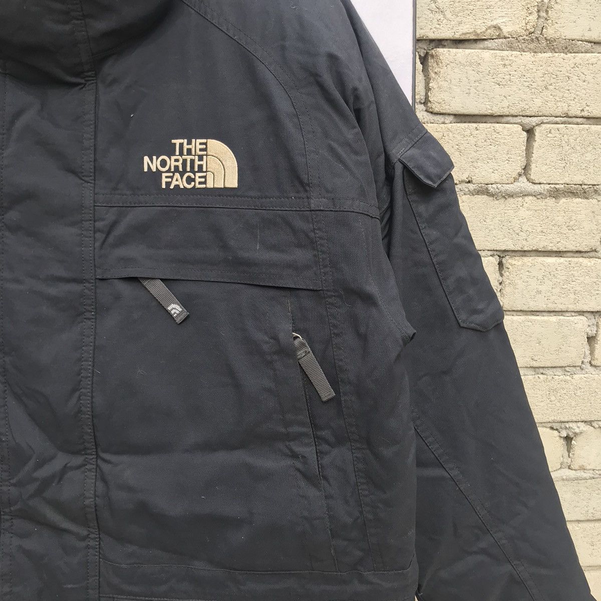 The North Face Vintage The North Face Hyvent Down Jacket Size US S / EU 44-46 / 1 - 8 Thumbnail