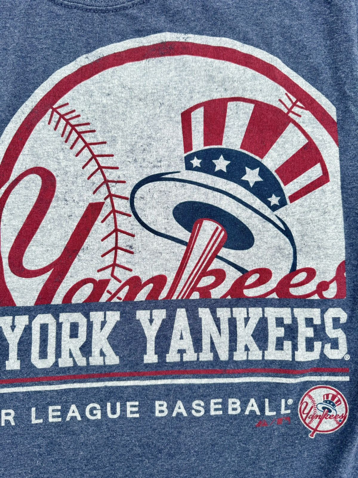 Majestic × New York Yankees × Vintage Vintage New York Yankees Majestic MLB T-Shirt Size US S / EU 44-46 / 1 - 5 Thumbnail