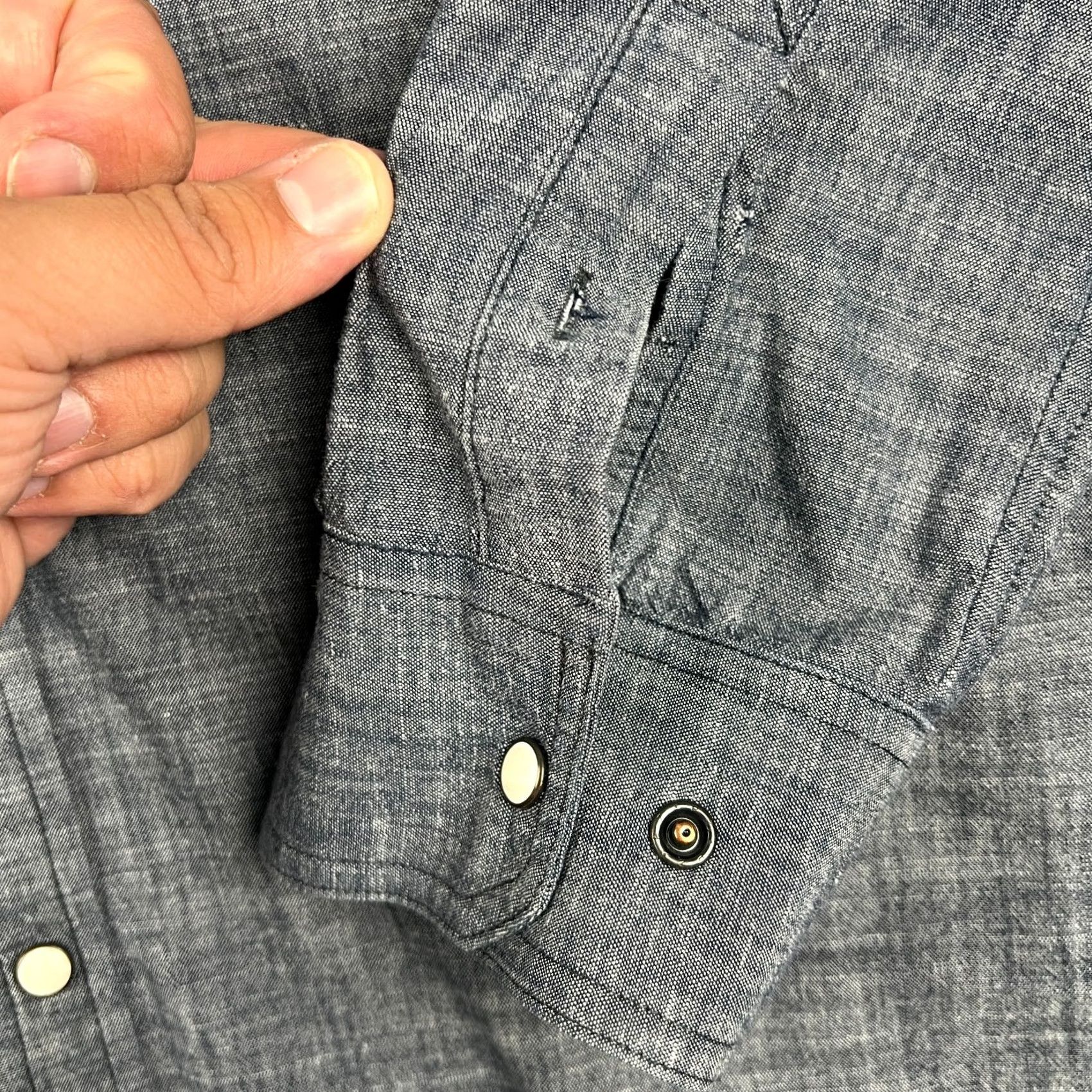 Denime Stio Ashton Chambray Shirt Medium Mens Blue Western Rodeo Pearl Snap Size US M / EU 48-50 / 2 - 4 Thumbnail