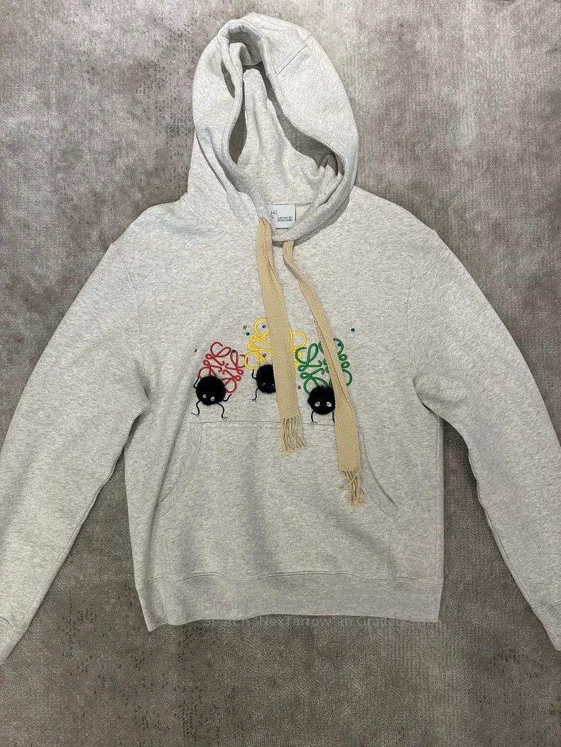 Loewe Loewe X spirited away collaboration series ss22 coal ball Size L / US 10 / IT 46 - 1 Thumbnail