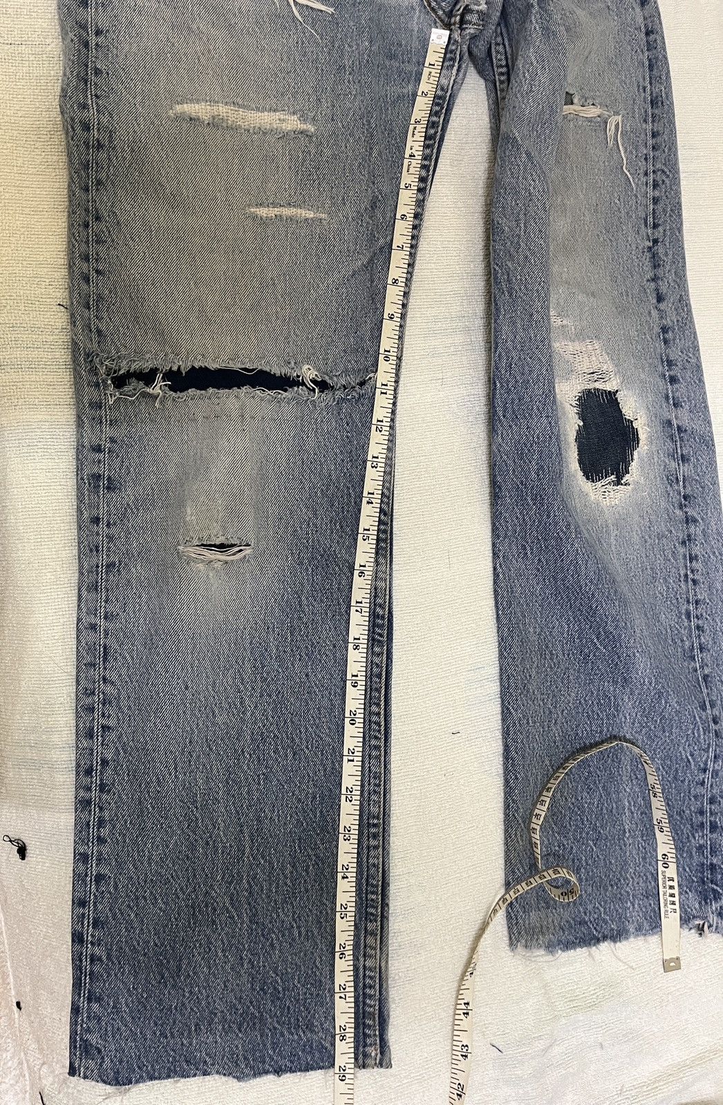 Levi's Vintage 80s Levis 501 Distressed Repaired Boro Size US 32 / EU 48 - 21 Thumbnail