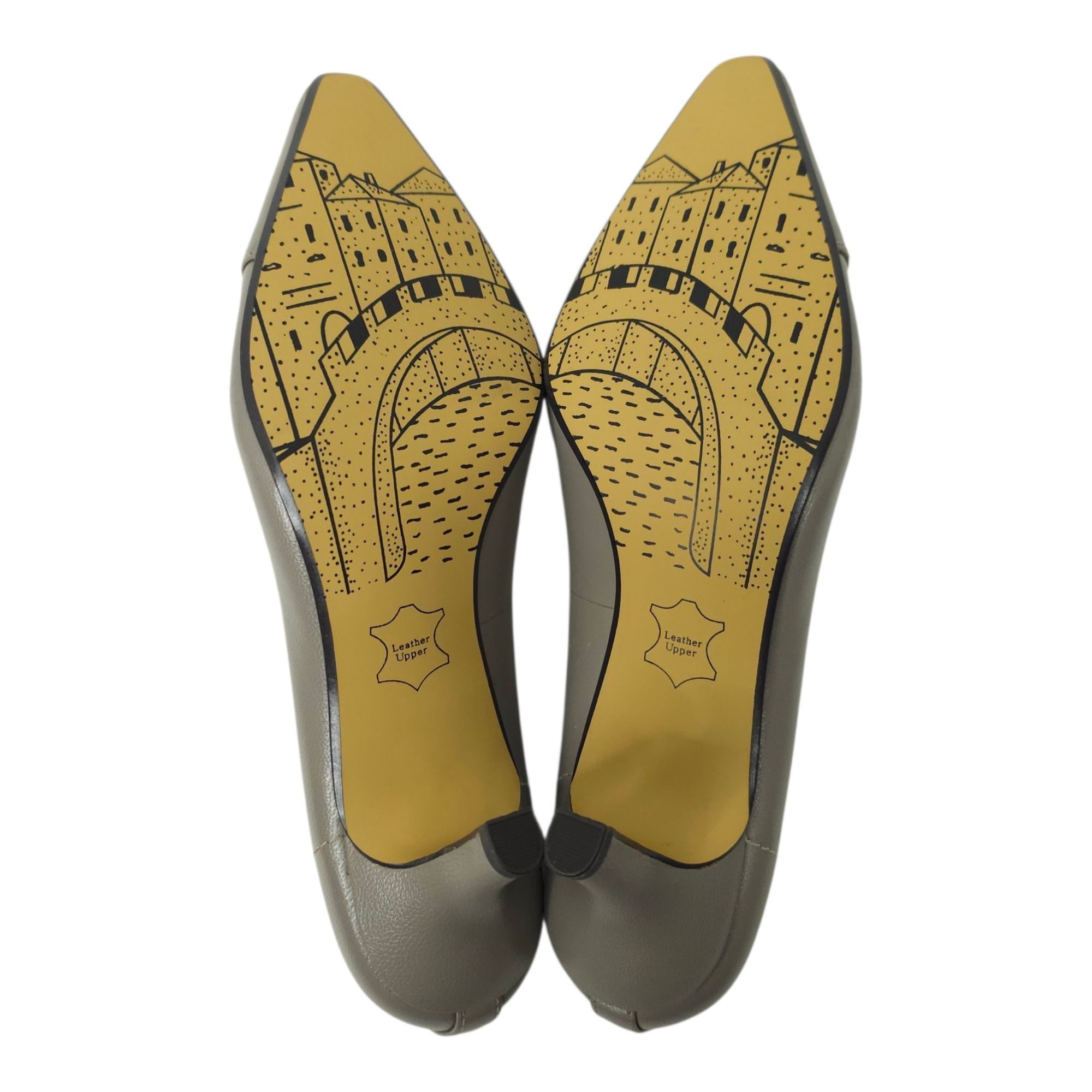 Other Bella Vita WOW Taupe Pump Womens Size 5 M Kitten Heel Size US 5 / IT 35 - 7 Thumbnail