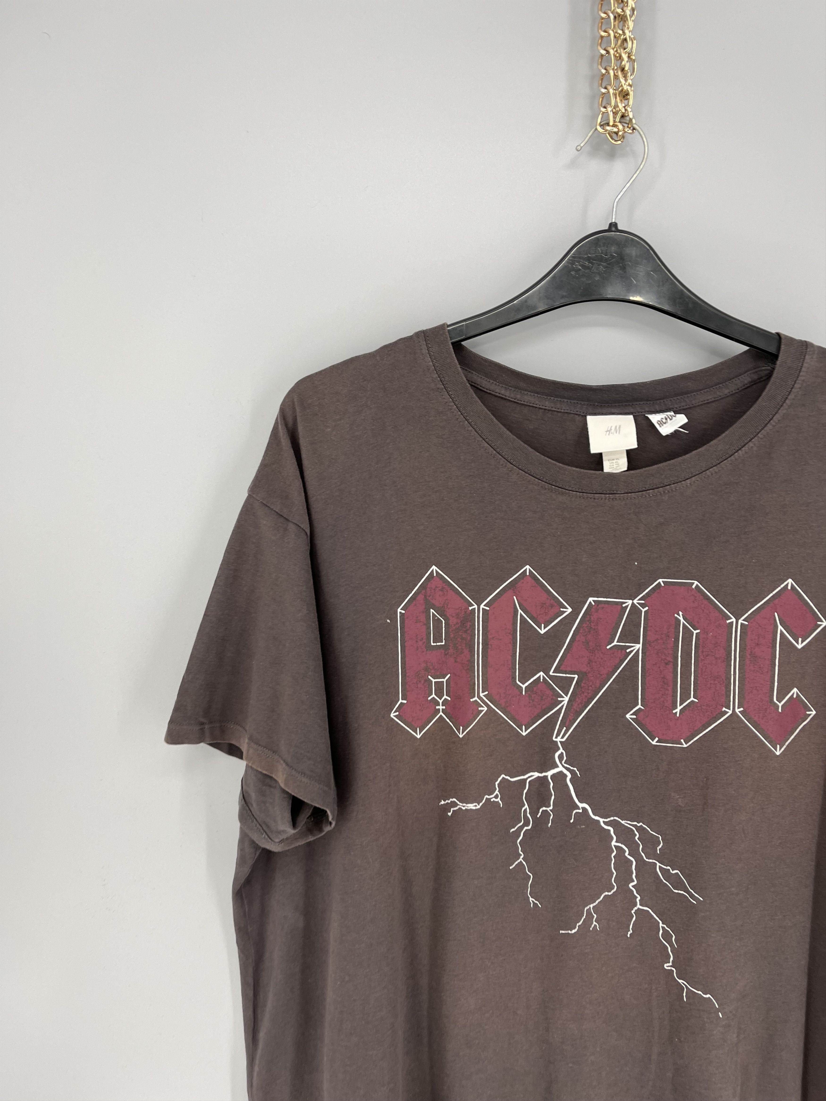AC/DC Vintage Y2k T Shirt Ac/Dc Tee Big Logo Band Rock Tee Size XL / US 12-14 / IT 48-50 - 4 Thumbnail