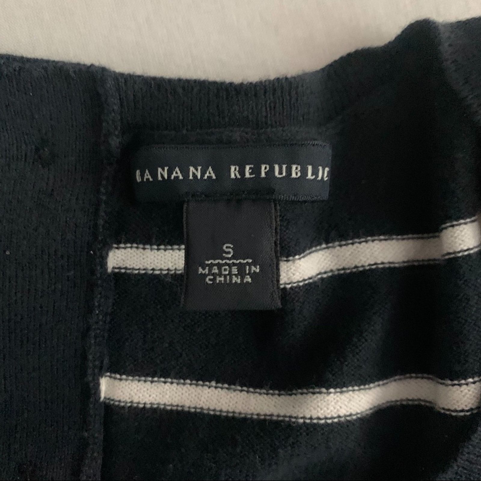 Banana Republic Banana Republic Pullover Sweater, Size Small Size S / US 4 / IT 40 - 4 Thumbnail