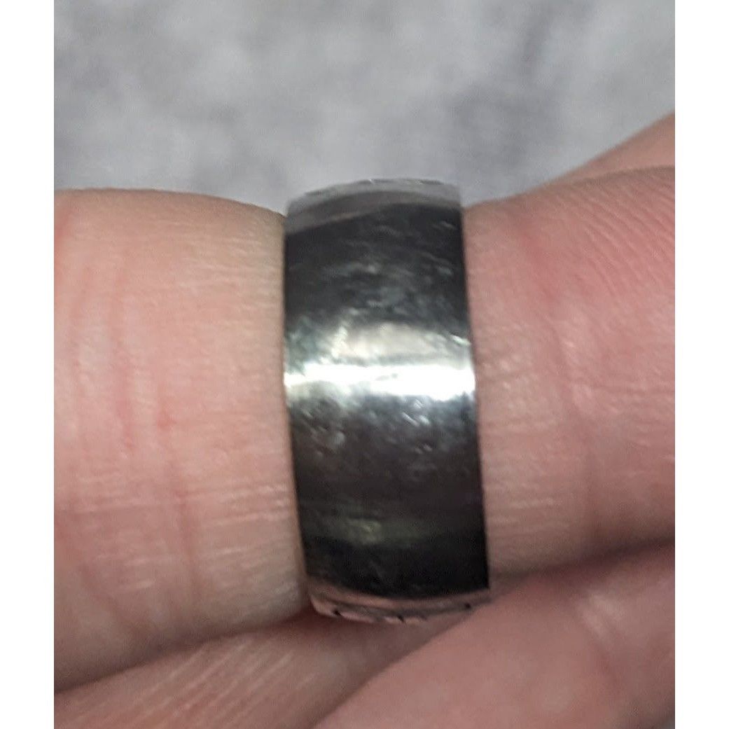 Other Vintage Floral Engraved Silver Tone Wide Band Ring Size 6 Size ONE SIZE - 15 Thumbnail