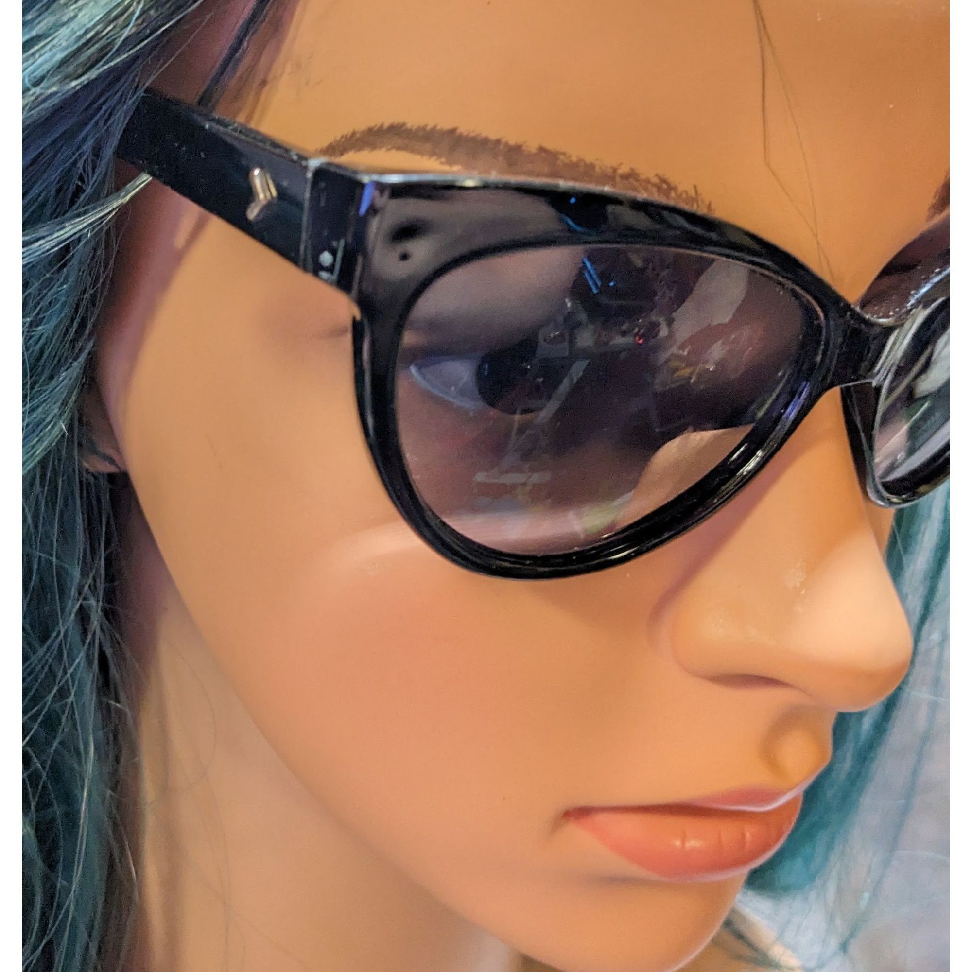 Kendall And Kylie Kendall & Kylie Gothic Black Ceci Cateye Sunglasses Size ONE SIZE - 8 Thumbnail