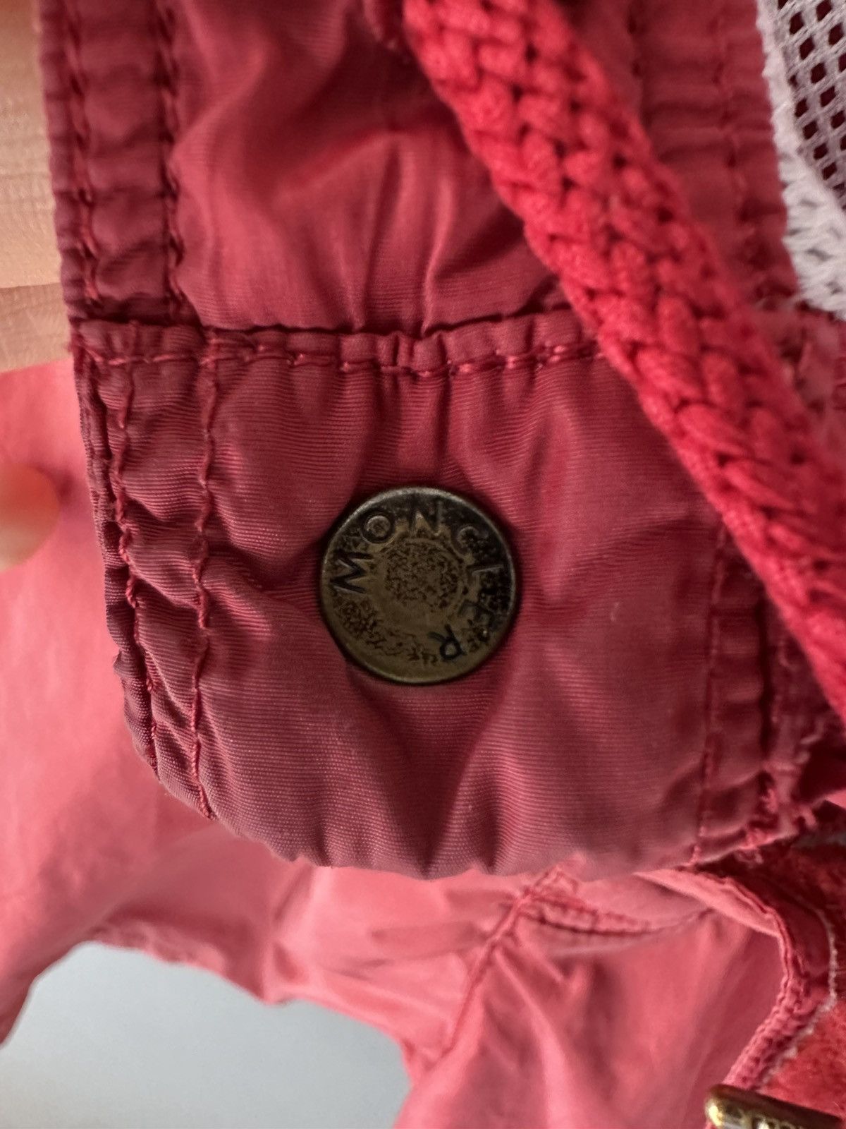 Moncler Moncler swimshorts swimwear faded red worn rubber logo Size US 32 / EU 48 - 8 Thumbnail