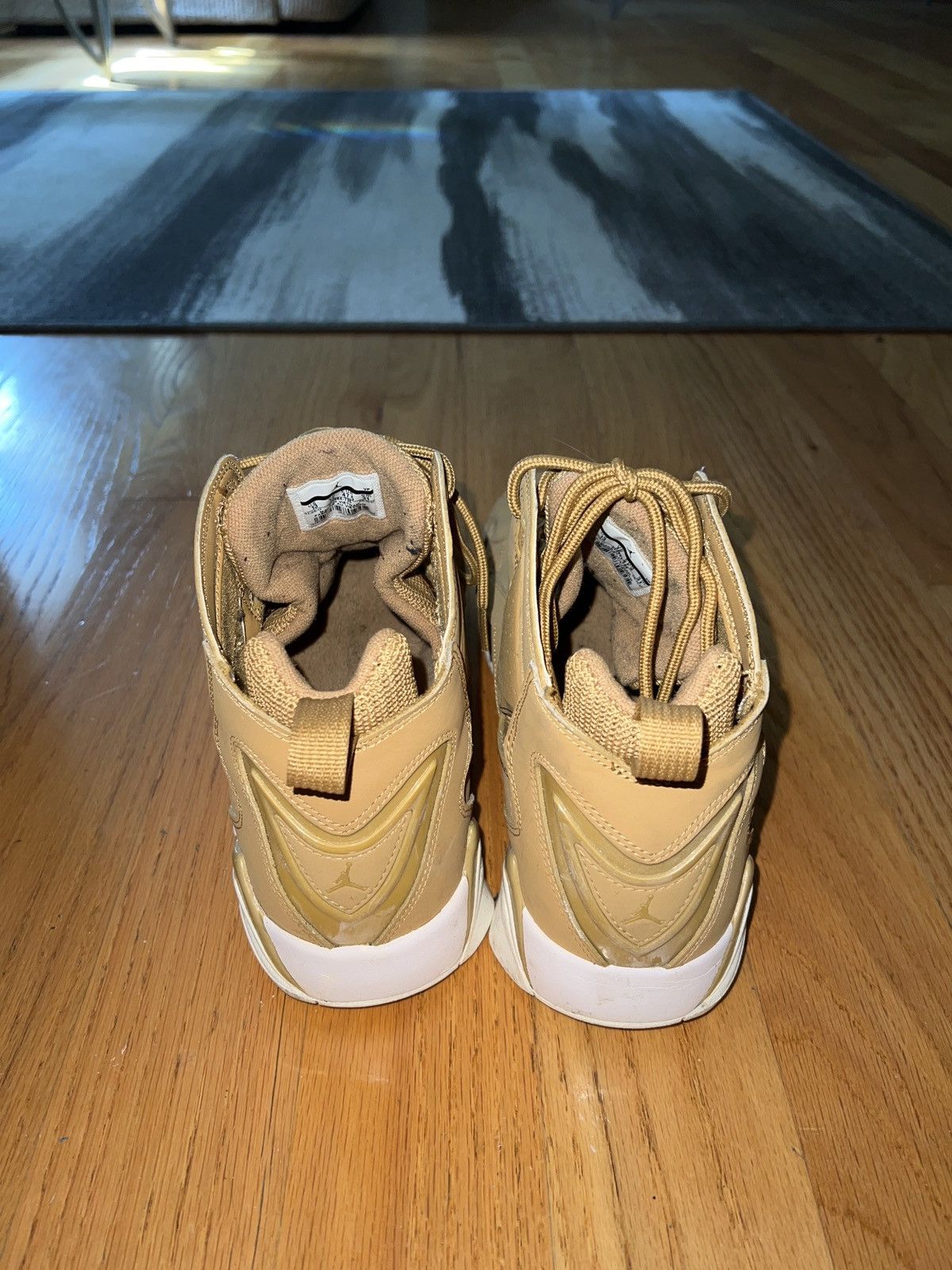 Jordan Brand Jordan True Flight Golden Harvest Size US 13 / EU 46 - 6 Thumbnail