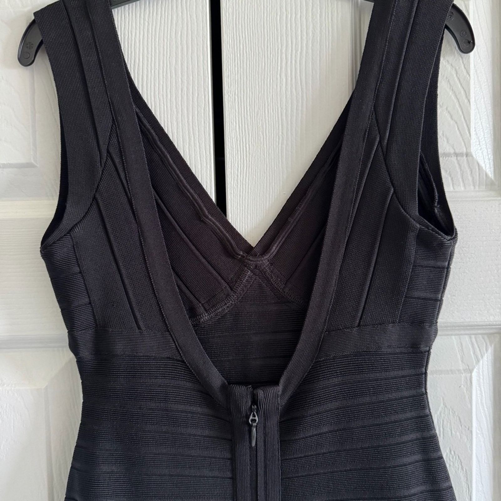 Herve Leger Herve Leger Black Bandage V-Neck Mini Dress, Size S Size S / US 4 / IT 40 - 7 Thumbnail