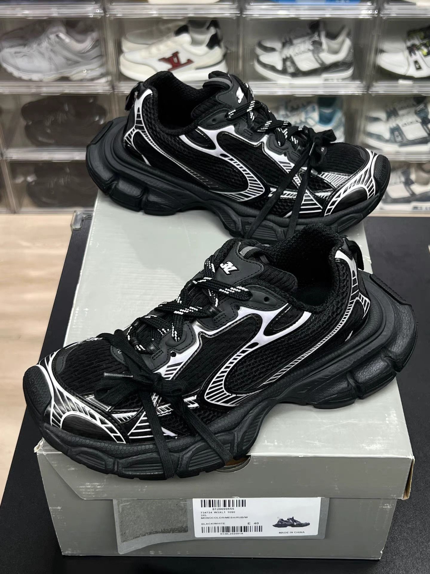 Balenciaga Black Low-Top Sneakers with Bold White Accents Size US 7 / EU 40 - 1 Thumbnail