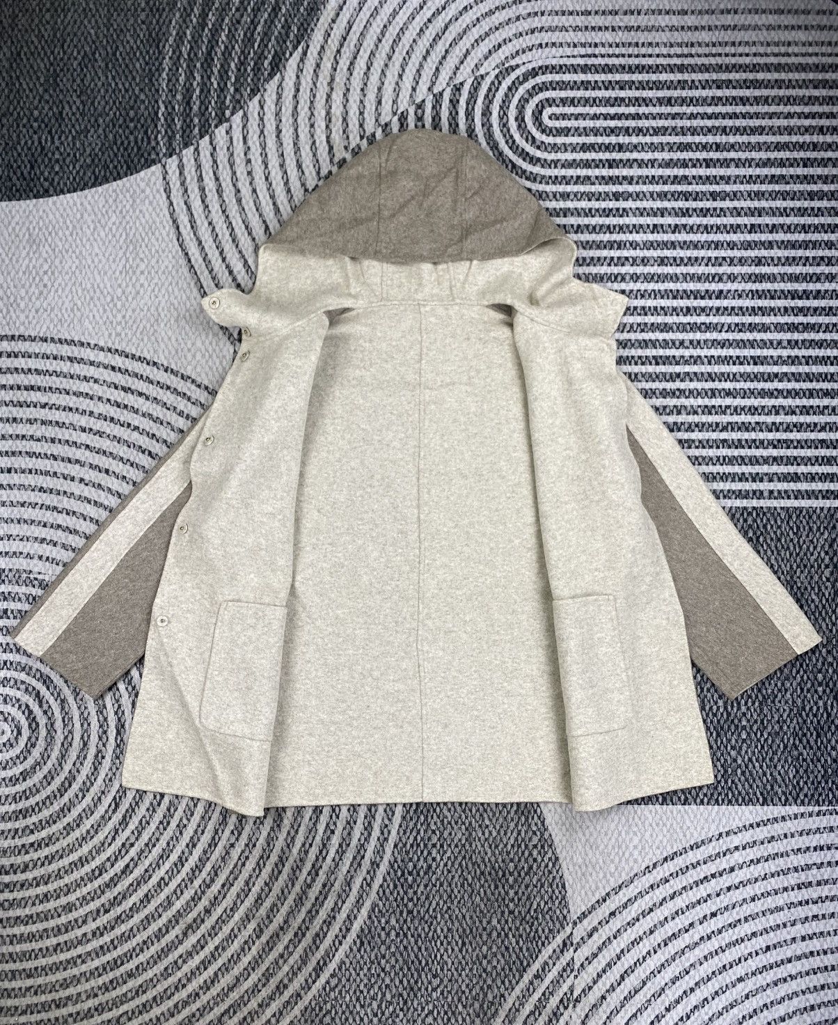 Max Mara Vintage Maxmara Studio Reversible Hooded Wool Jacket Size L / US 10 / IT 46 - 7 Thumbnail