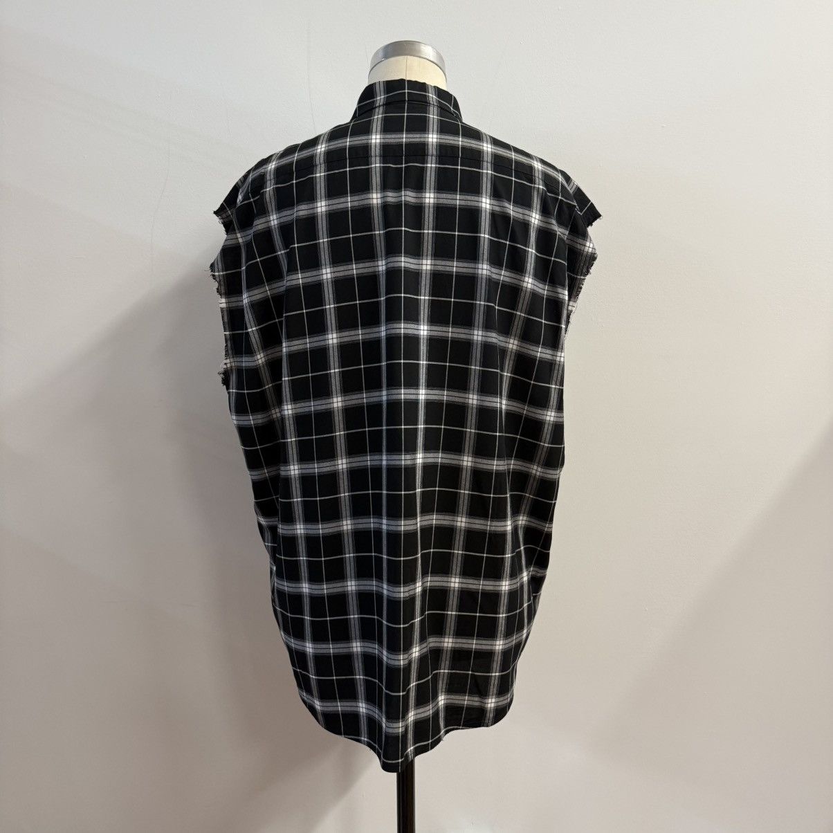Balenciaga Balenciaga 2018 Layered Hybrid Shirt Plaid + Red Tee Size US M / EU 48-50 / 2 - 9 Thumbnail