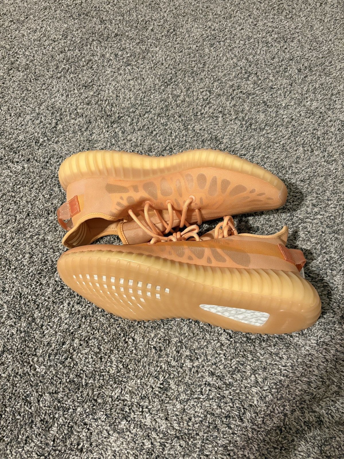 Yeezy Yeezy boost 350 V2 Size US 11.5 / EU 44-45 - 2 Thumbnail