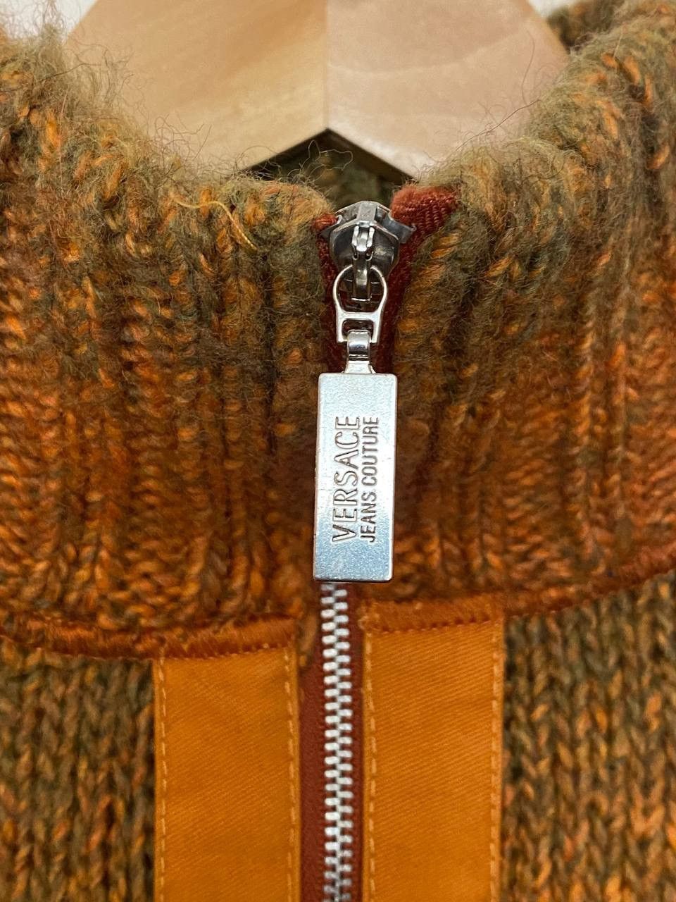 Versace × Versace Jeans Couture 📌 VERSACE JEANS COUTURE LUXURY KNIT HALF ZIP SWEATER Size M / US 6-8 / IT 42-44 - 3 Thumbnail