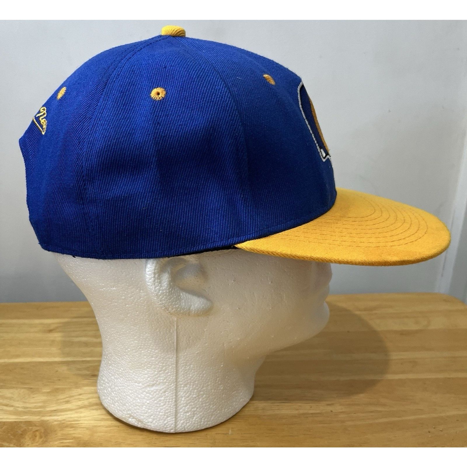 Mitchell & Ness Mitchell & Ness NFL Vintage Rams Logo Yellow Blue SnapBack Size ONE SIZE - 2 Thumbnail