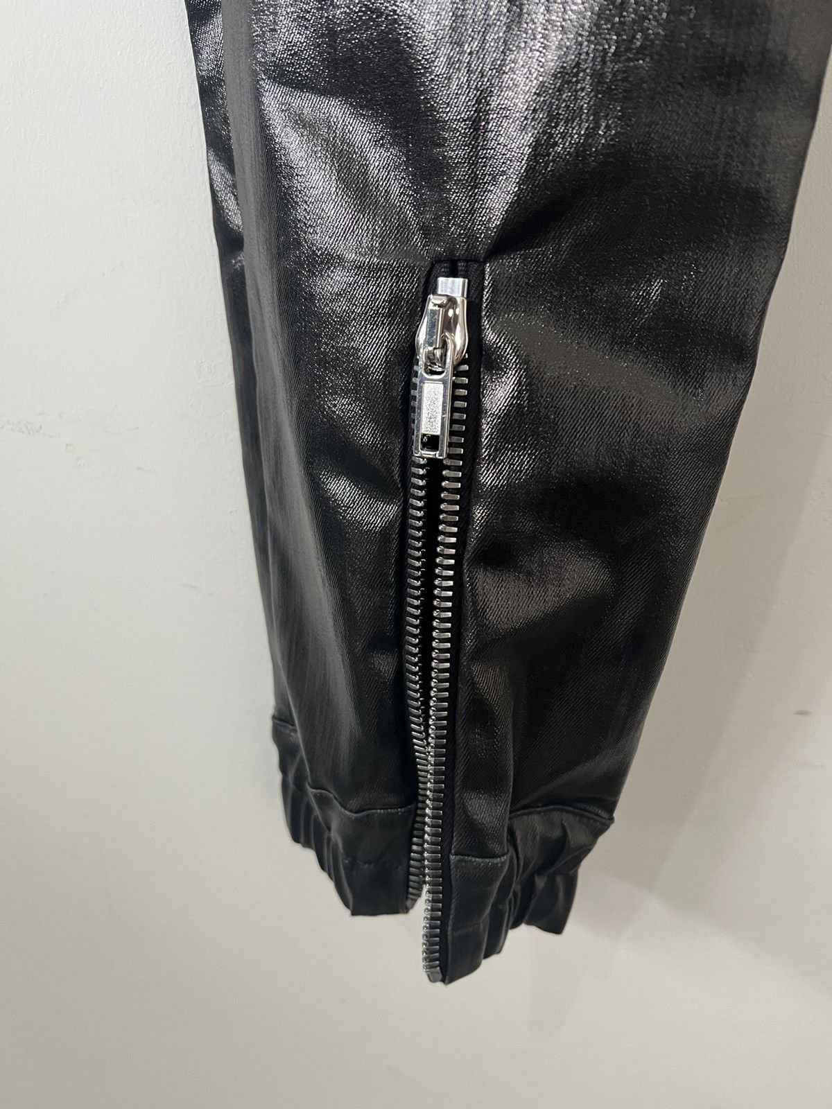 Rick Owens EDFU 23 Strobe Cargos waxed coated zippered pant Size US 32 / EU 48 - 5 Thumbnail