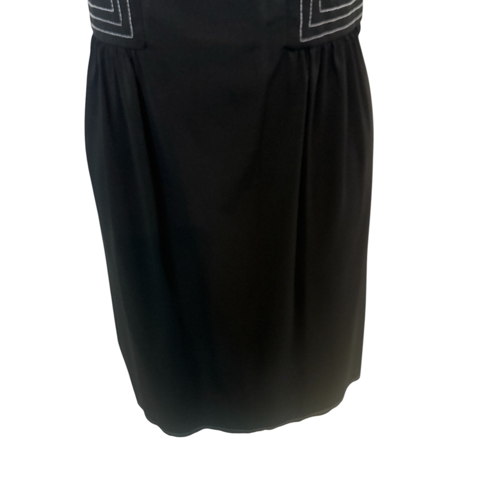 Adrianna Papell Vtg Adrianna Papell Party Black w/Lace Bodice Midi Dress 4 Size S / US 4 / IT 40 - 9 Thumbnail