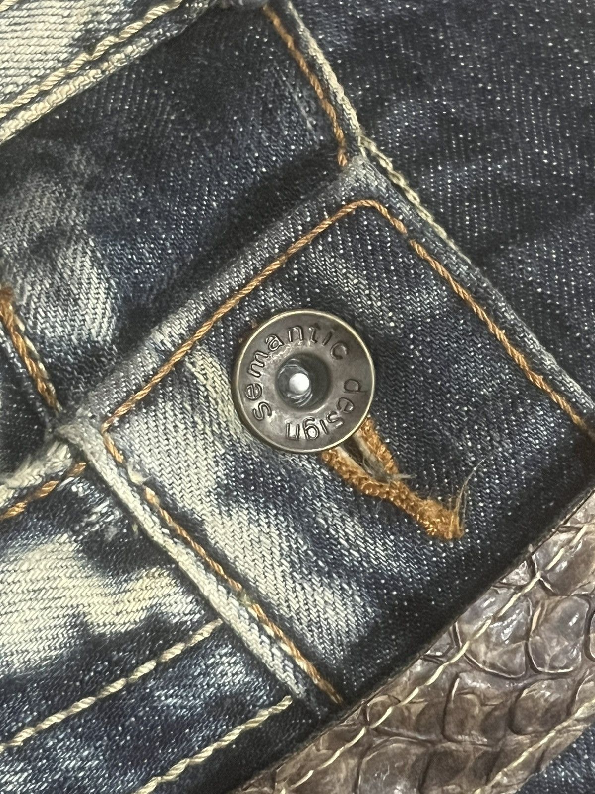 semanticdesign Semantic Design Phyton Detailed Mud Washed Spiral Flare Jean Size US 30 / EU 46 - 5 Thumbnail