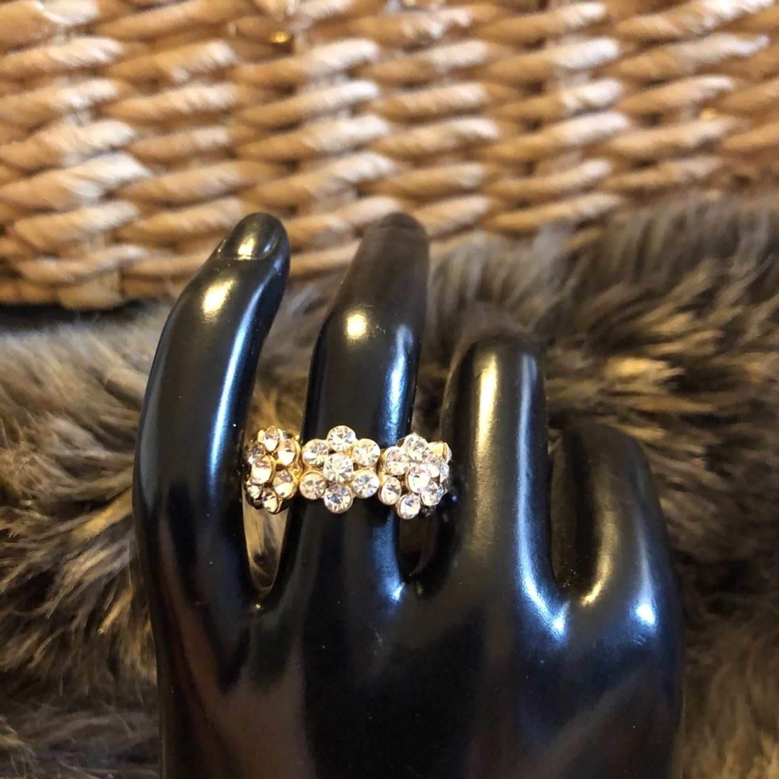 Jewelry Rhinestone flower eternity stretch band Size ONE SIZE - 3 Thumbnail