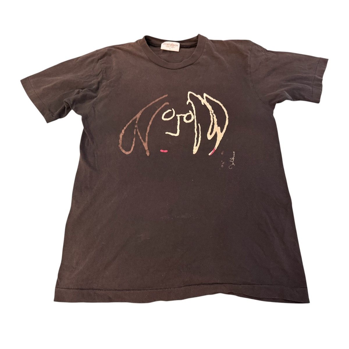 Vintage Thrashed Vintage 90s John Lennon Love & Peace T Shirt Size US L / EU 52-54 / 3 - 1 Thumbnail