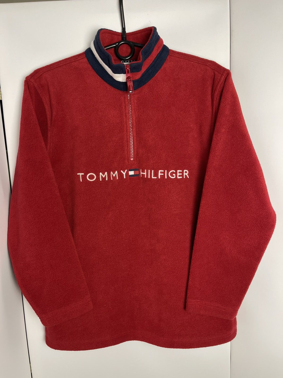 Tommy Hilfiger × Vintage Vintage Tommy Hilfiger fleece sweatshirt sweater red hoodie Size L / US 10 / IT 46 - 15 Thumbnail