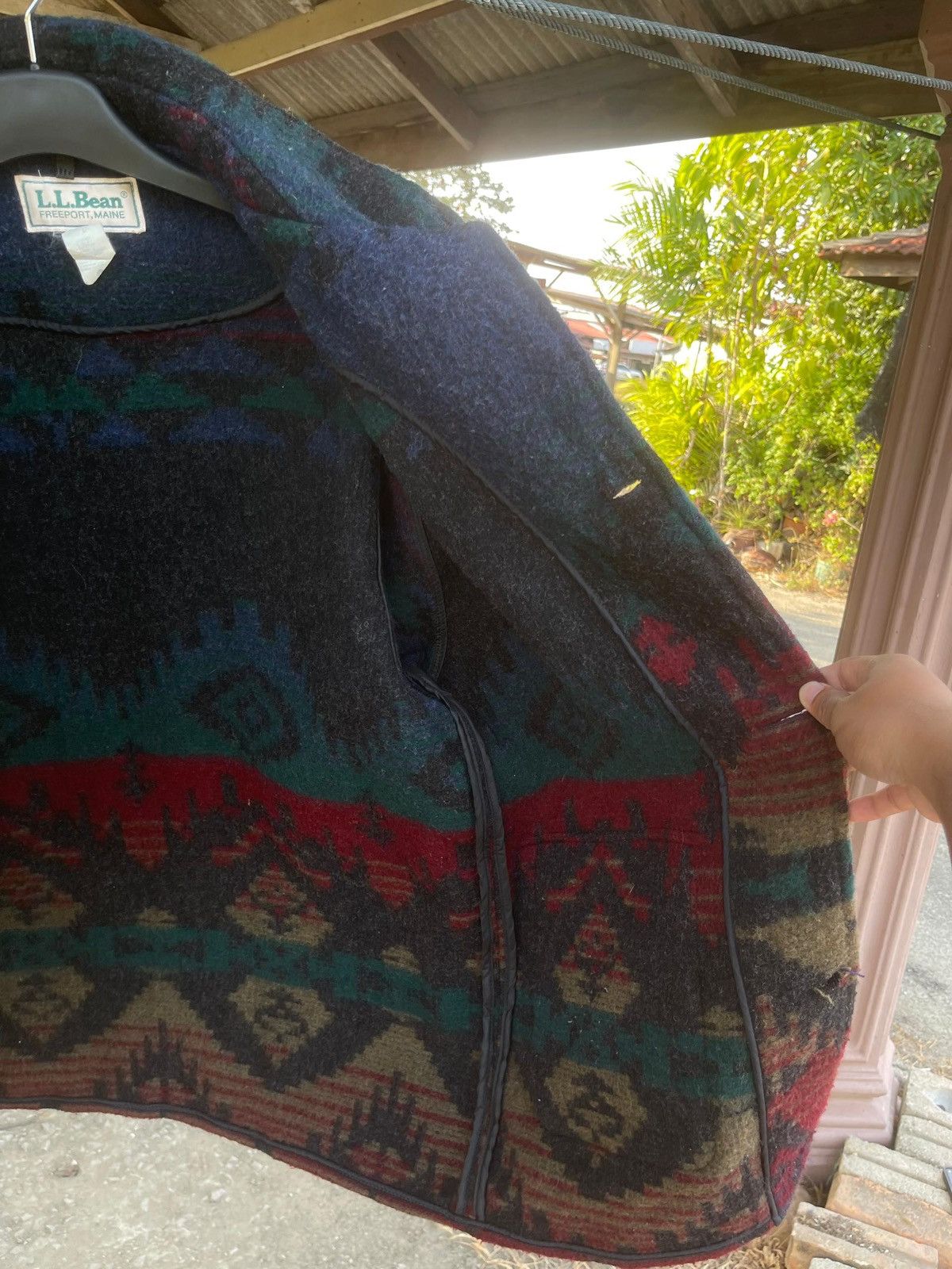L.L. Bean L.L. Bean Native Pattern Wool Jacket USA Made Size L Size US L / EU 52-54 / 3 - 18 Thumbnail