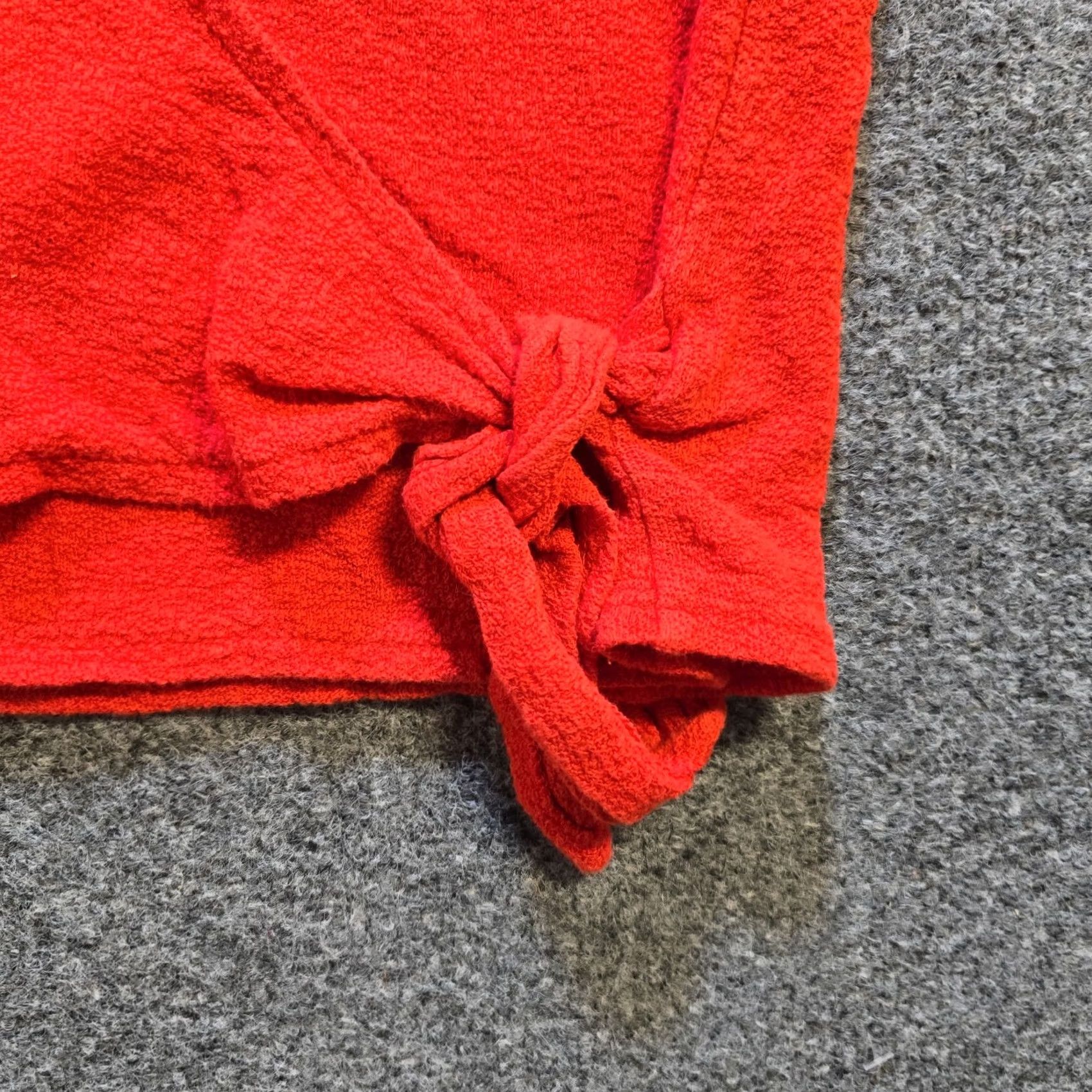 Madewell Madewell Top Womens Size Medium Orange Faux Wrap Textured V Neck Cropped Casual Shirt Blouse Knit Short Sleeve Regular Mens? Size M / US 6-8 / IT 42-44 - 4 Thumbnail