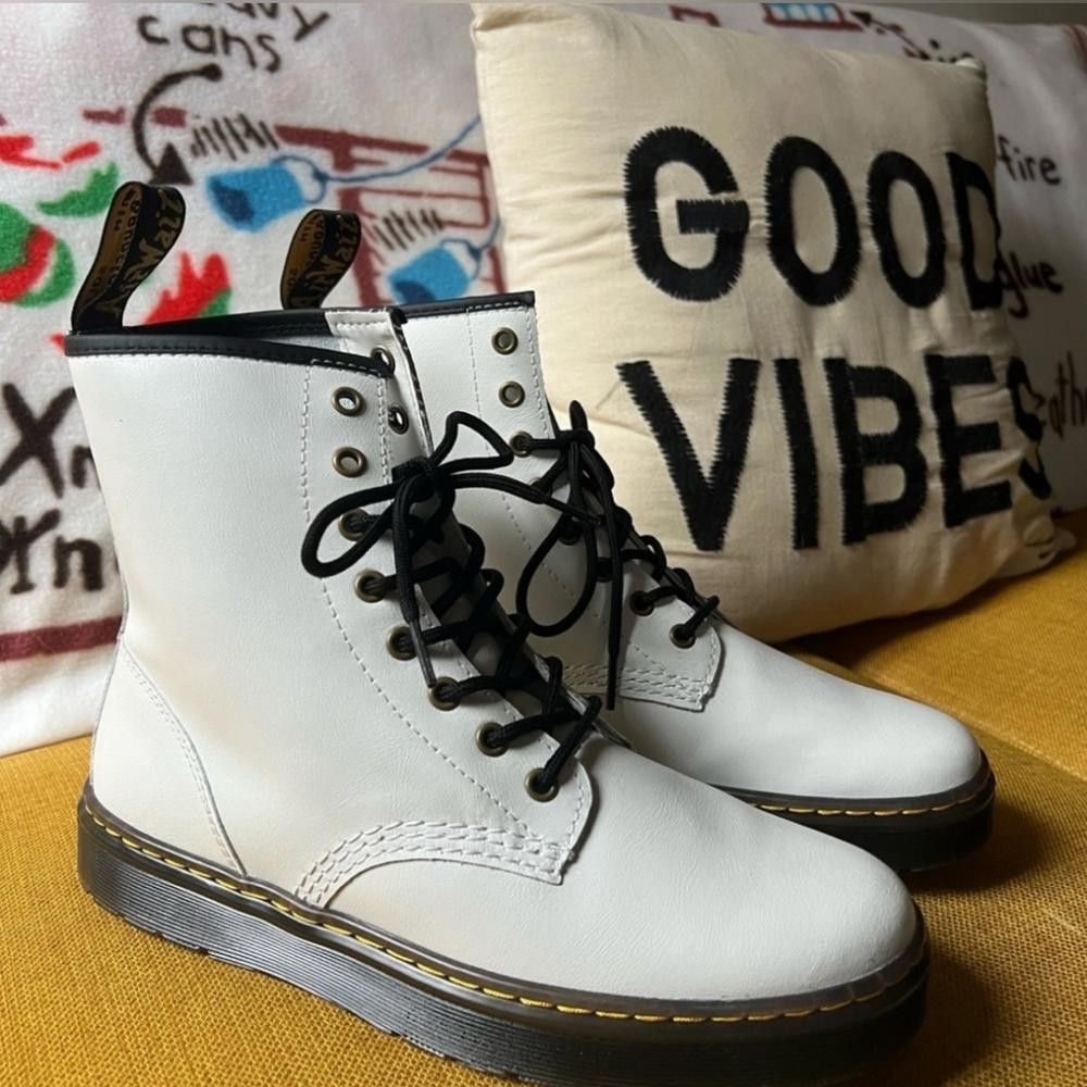 Dr. Martens Dr. Martens Zavala White Leather Combat Boots, Multiple szs Size US 7 / IT 37 - 1 Thumbnail