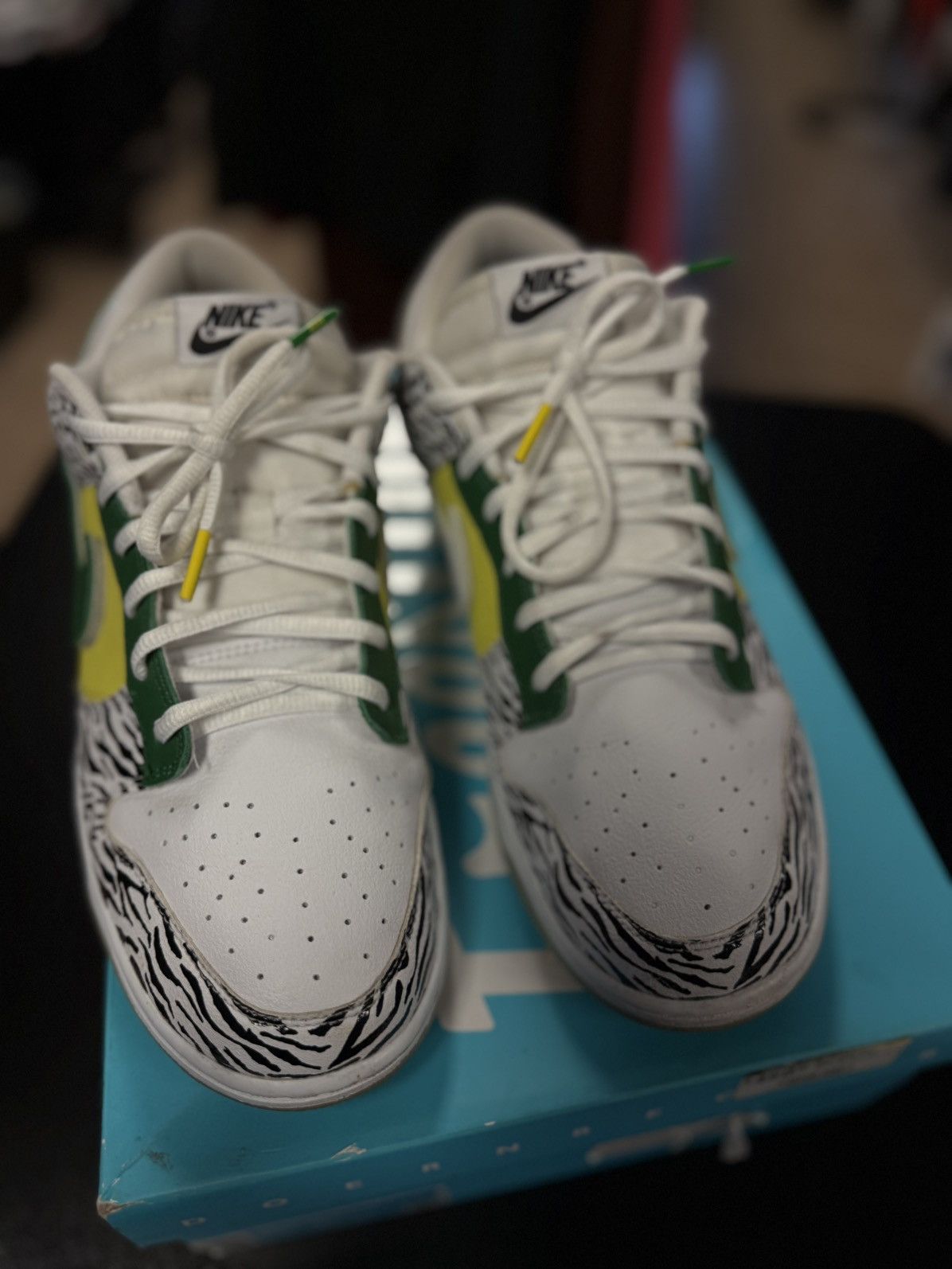 Nike Nike Dunk Low Doernbecher Size 11.5 W/ Box Size US 11.5 / EU 44-45 - 6 Thumbnail