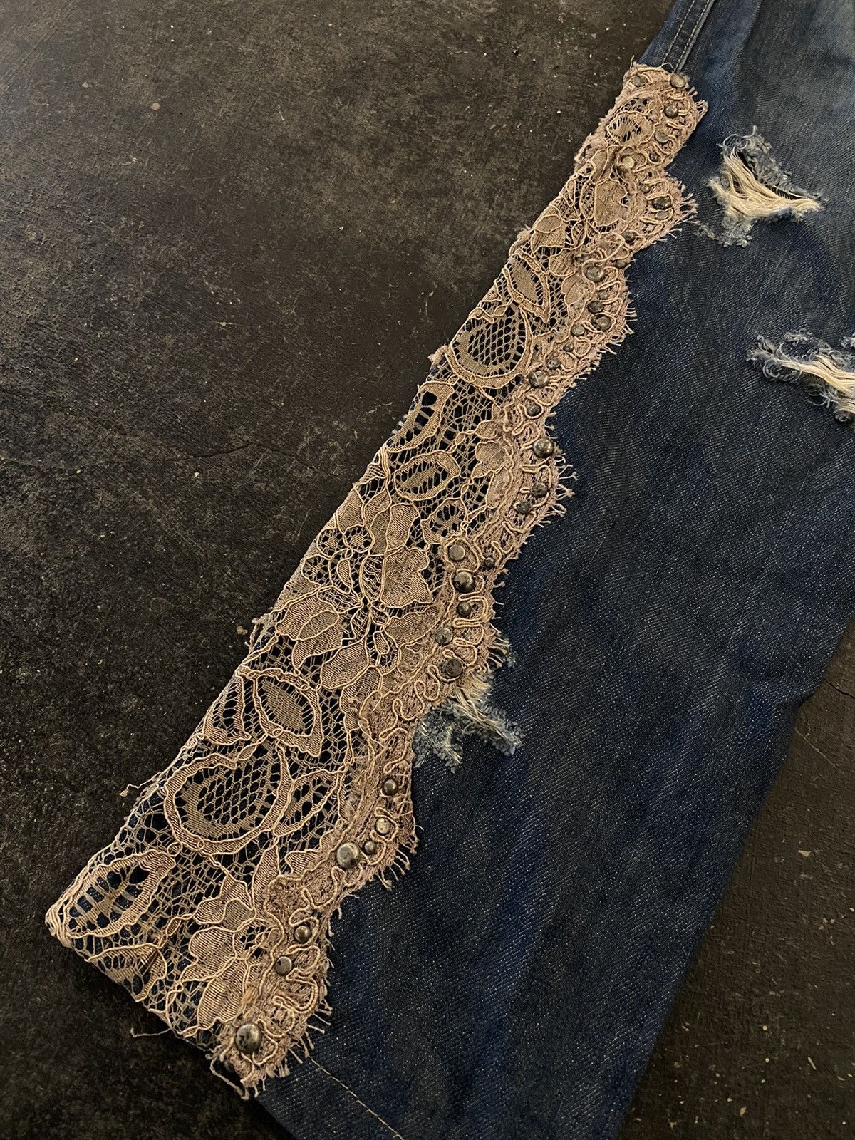 If Six Was Nine × Japanese Brand × Le Grande Bleu (L.G.B.) Cae zee Avant Garde Distressed Jeans Size 28" / US 6 / IT 42 - 5 Thumbnail
