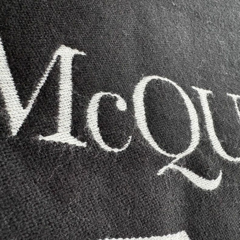 Alexander McQueen Alexander Mcqueen Wool printed scarf Size ONE SIZE - 5 Thumbnail