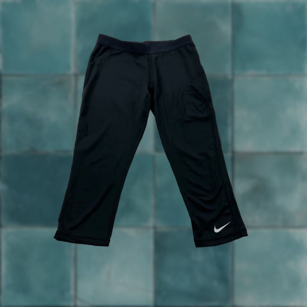 Nike Nike Leggings Women S Black Cropped Tennis Activewear Size 28" / US 6 / IT 42 - 1 Thumbnail