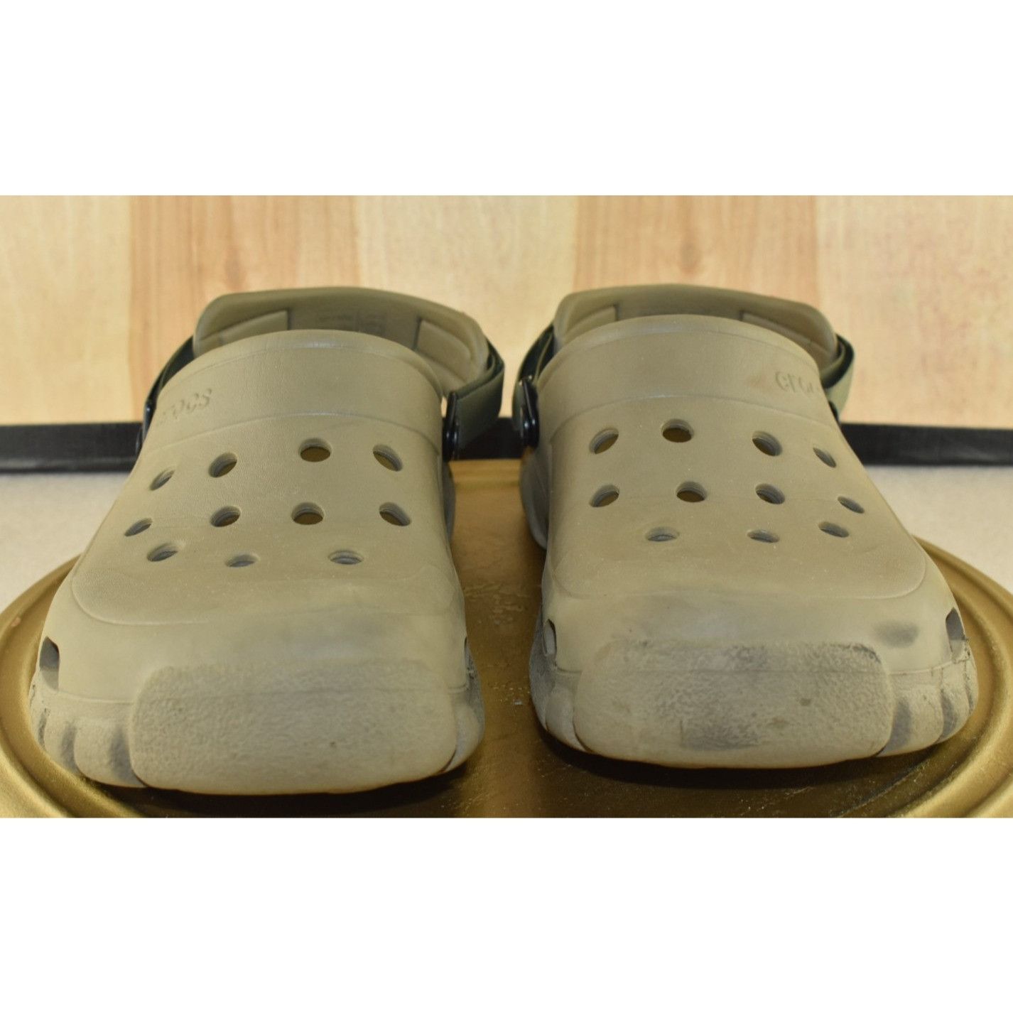Crocs Crocs Offroad Men Clogs Size 11 Brown Slip-On Round Toe Ligh Size US 11 / EU 44 - 3 Thumbnail
