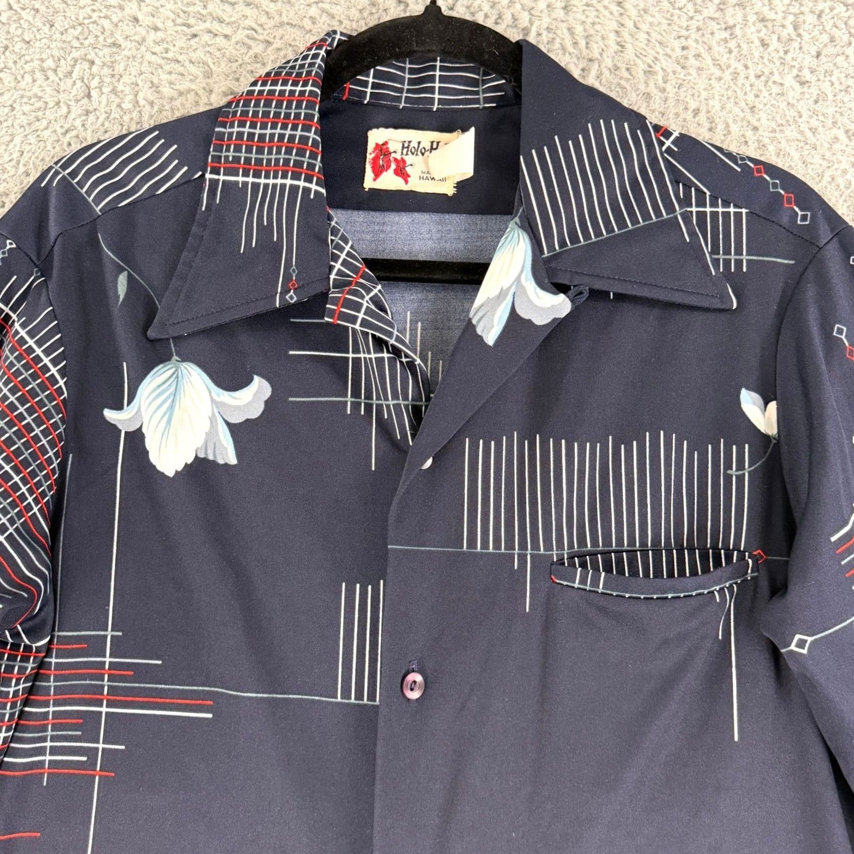 Vintage VINTAGE Holo-Holo Button-Down Shirt Mens M Navy Blue Floral Geometric Hawaii Shirt (80s) Mens Size US M / EU 48-50 / 2 - 2 Thumbnail