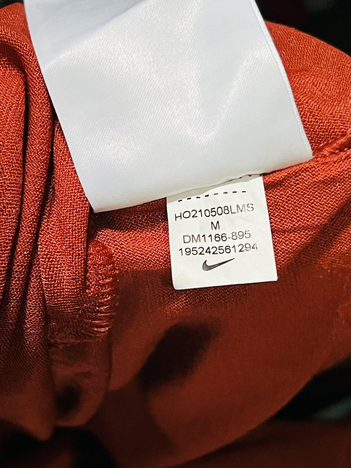 Nike NIKE DRI-FIT Long Sleeve T-shirt Size US S / EU 44-46 / 1 - 17 Thumbnail