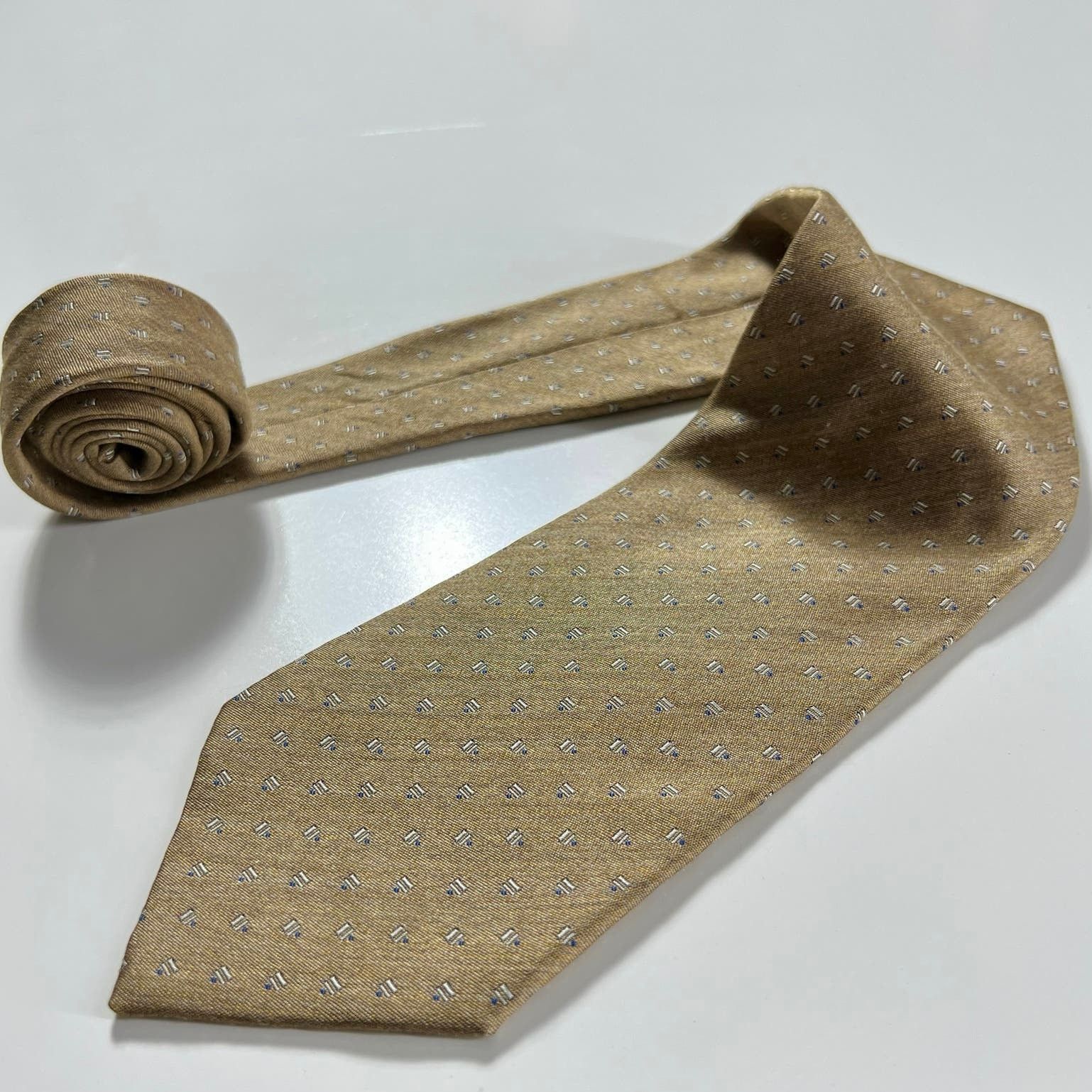 Giorgio Armani Giorgio Armani Cravatte Men's Tie Gold 100% Silk Necktie Size ONE SIZE - 1 Thumbnail